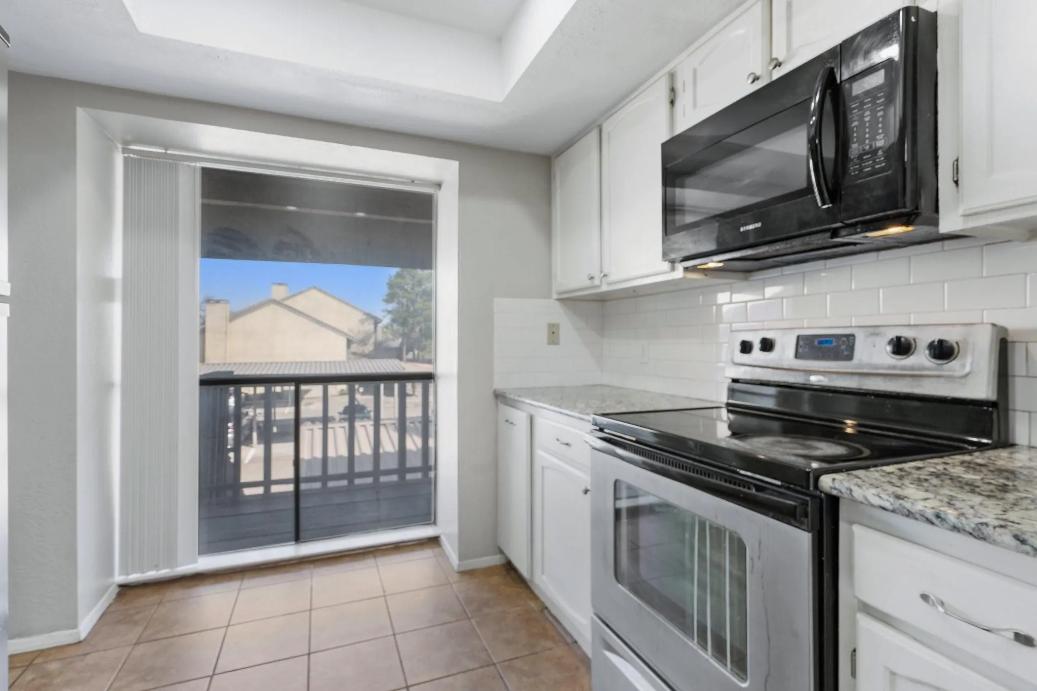 Condominium For Rent in Dallas County , 4533 N O Connor Road 2208, Irving, Texas 75062, 3 Bedroom, 3 Bathroom, Garage spaces, 1,438 Sqft, built in 1975, mls#21268370, Real Estate Agent in Irving, Homes For Rent in Dallas county, Homes For Rent in Irving, Realtor in Irving Texas, Real Estate Brokerage Independent Realty Texas, Luminita Cordes Realtor