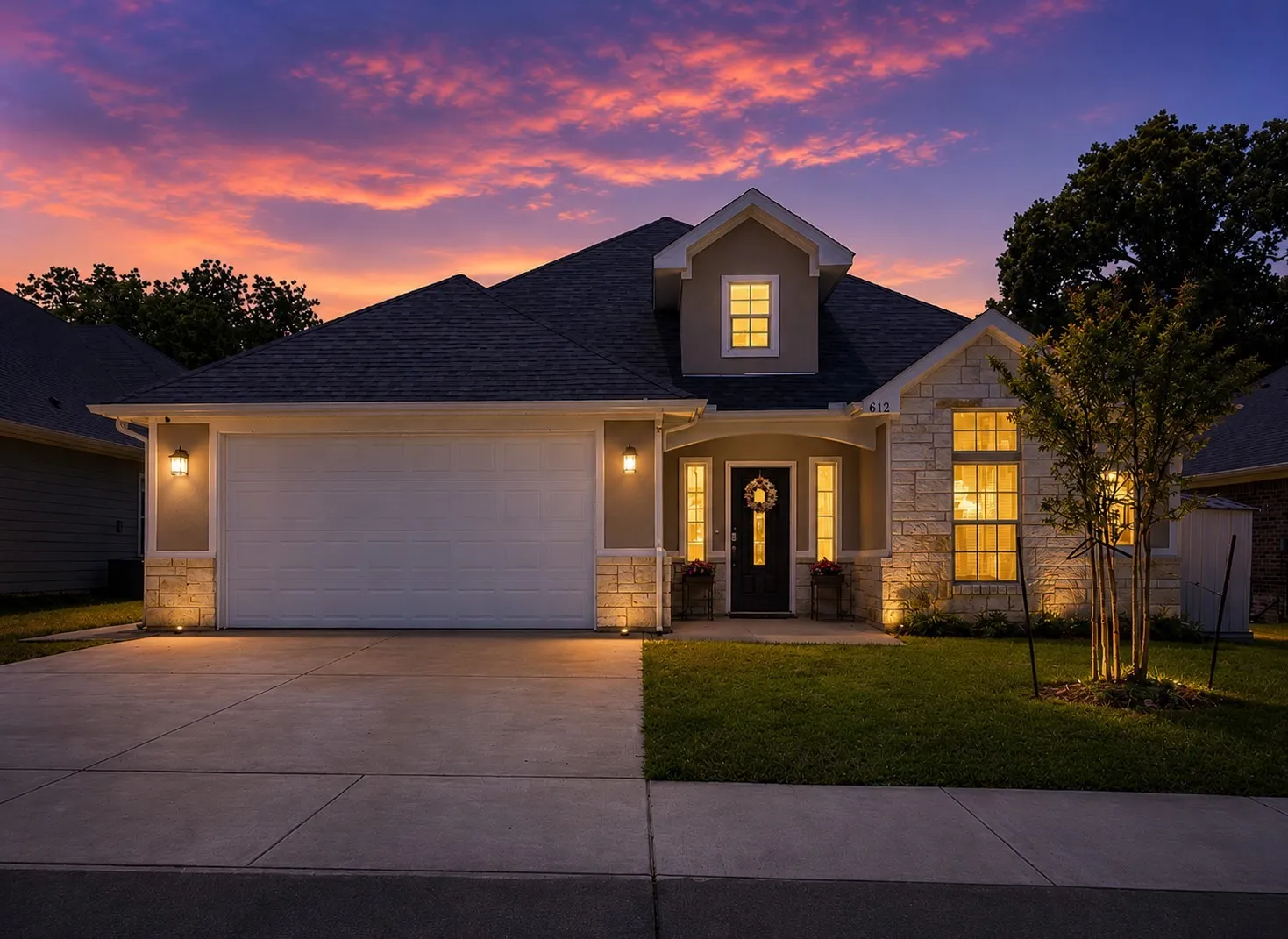 Single Family Residence For Sale in Grayson County , 612 N Frisco Road, Sherman, Texas 75090, 4 Bedroom, 3 Bathroom, 2 Garage spaces, 2,160 Sqft, built in 2022, mls#21259464, Real Estate Agent in Sherman, Homes For Sale in Grayson county, Homes For Sale in Sherman, Realtor in Sherman Texas, Real Estate Brokerage Independent Realty Texas, Luminita Cordes Realtor