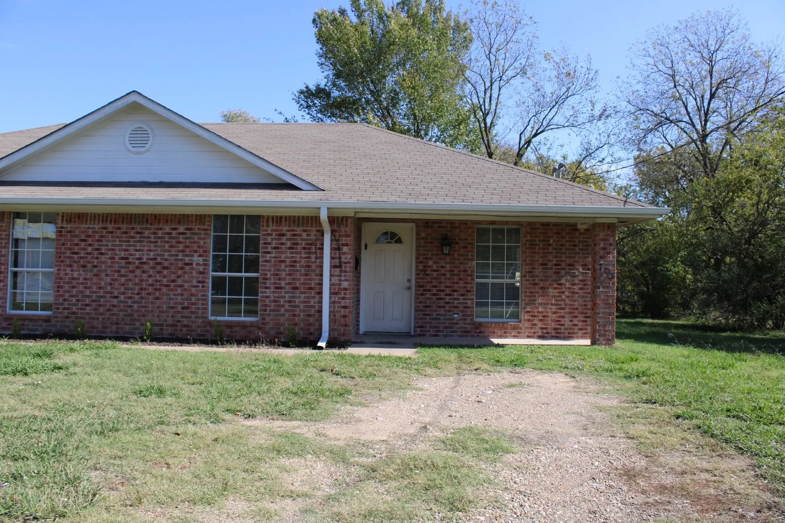 Duplex For Rent in Delta County , 701 SW 1st Street, Cooper, Texas 75432, 2 Bedroom, 1 Bathroom, 1 Garage spaces, 858 Sqft, built in 2004, mls#21270349, Real Estate Agent in Cooper, Homes For Rent in Delta county, Homes For Rent in Cooper, Realtor in Cooper Texas, Real Estate Brokerage Independent Realty Texas, Luminita Cordes Realtor