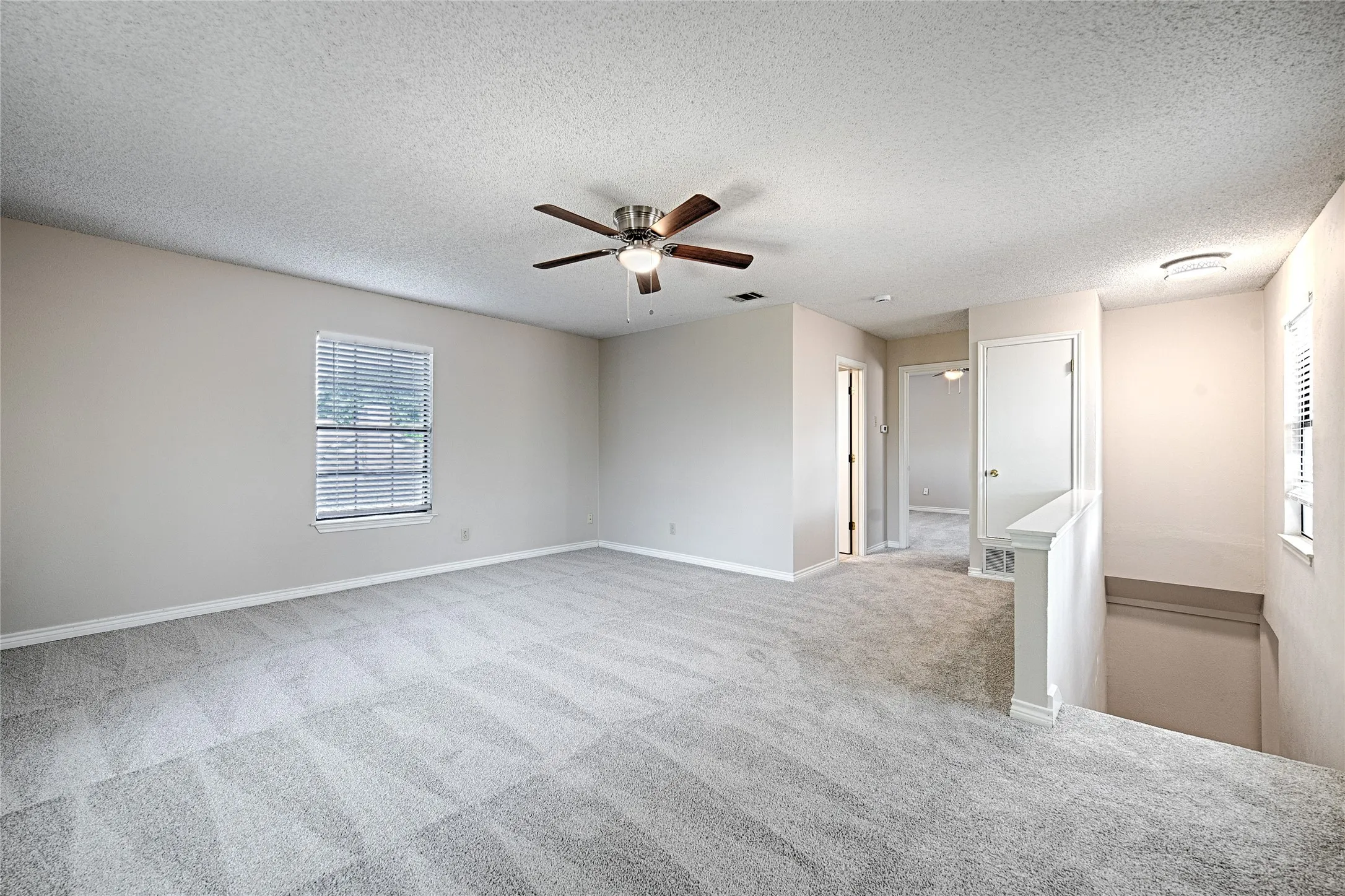 Single Family Residence For Sale in Dallas County , 614 Brookfield Drive, Garland, Texas 75040, 4 Bedroom, 3 Bathroom, 2 Garage spaces, 2,188 Sqft, built in 1974, mls#21269037, Real Estate Agent in Garland, Homes For Sale in Dallas county, Homes For Sale in Garland, Realtor in Garland Texas, Real Estate Brokerage Independent Realty Texas, Luminita Cordes Realtor