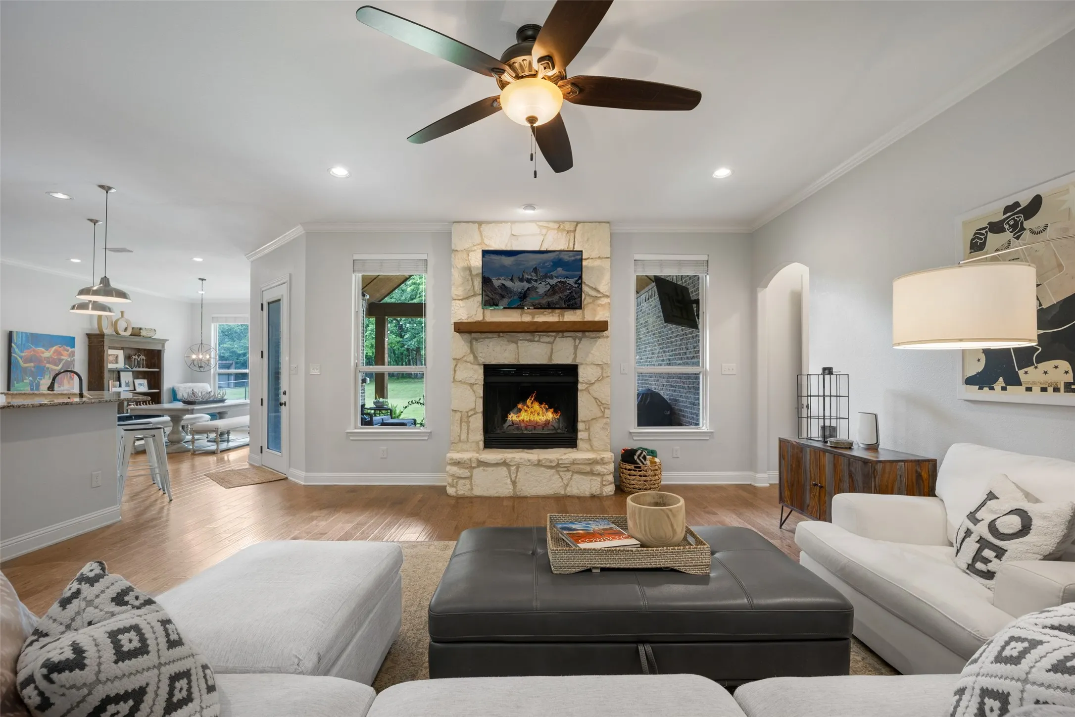 Single Family Residence For Sale in Kaufman County , 247 River Bend Trail, Combine, Texas 75159, 3 Bedroom, 3 Bathroom, 3 Garage spaces, 3,132 Sqft, built in 2014, mls#21266498, Real Estate Agent in Combine, Homes For Sale in Kaufman county, Homes For Sale in Combine, Realtor in Combine Texas, Real Estate Brokerage Independent Realty Texas, Luminita Cordes Realtor