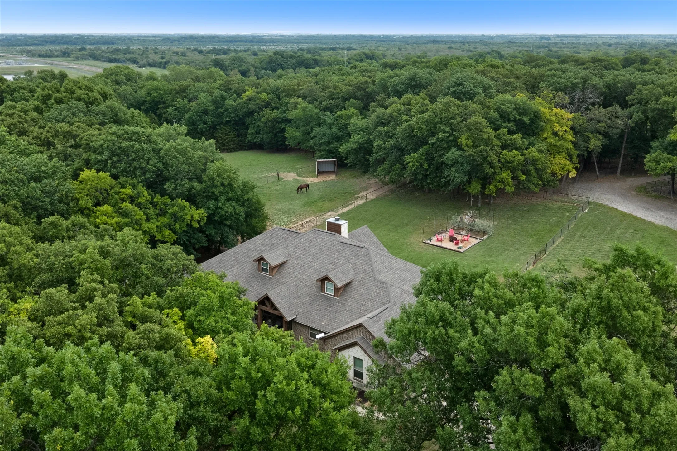 Single Family Residence For Sale in Kaufman County , 247 River Bend Trail, Combine, Texas 75159, 3 Bedroom, 3 Bathroom, 3 Garage spaces, 3,132 Sqft, built in 2014, mls#21266498, Real Estate Agent in Combine, Homes For Sale in Kaufman county, Homes For Sale in Combine, Realtor in Combine Texas, Real Estate Brokerage Independent Realty Texas, Luminita Cordes Realtor