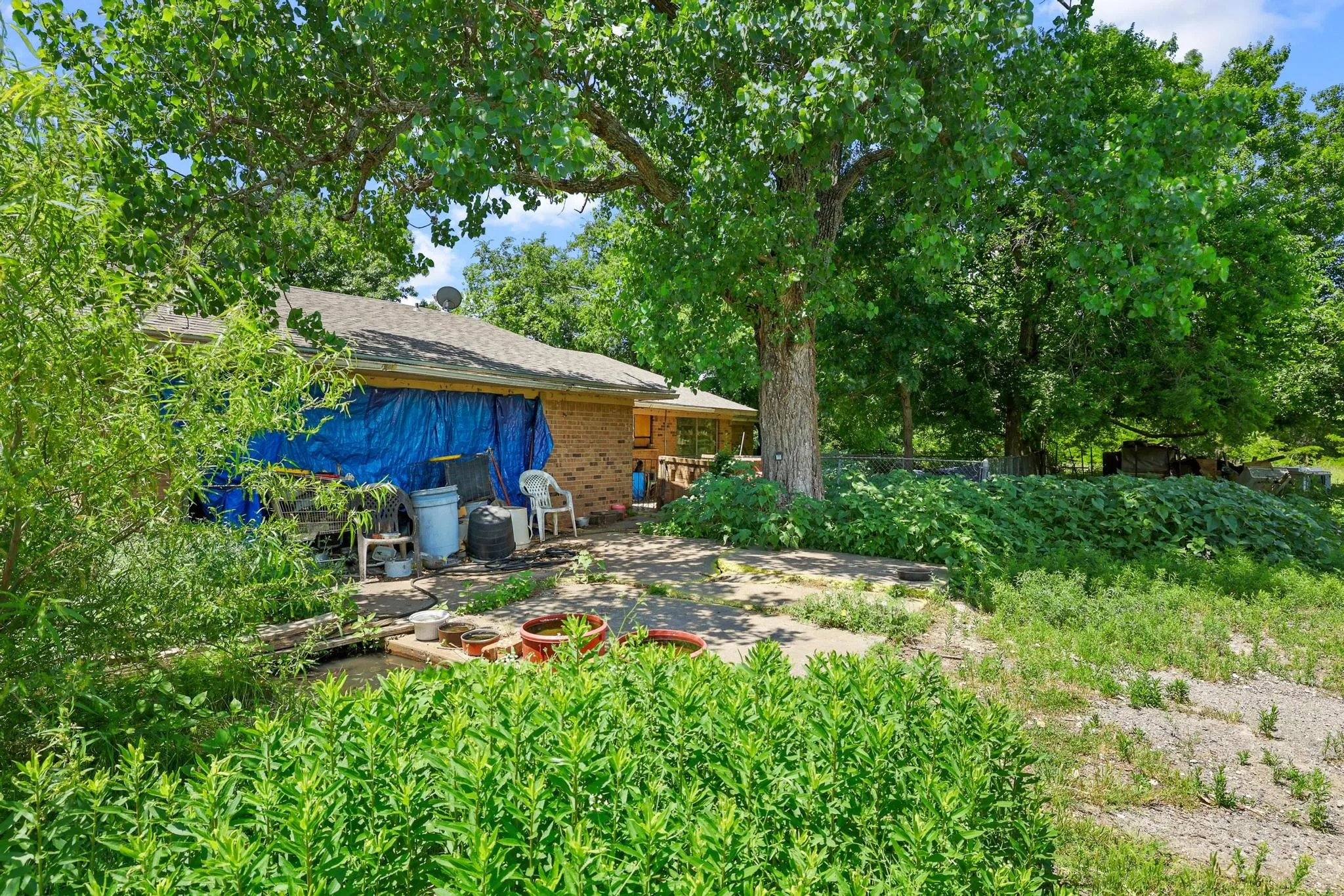 Improved Land For Sale in Grayson County , 747 Vineyard Road, Gunter, Texas 75058, 0, 0, Garage spaces, 0 Sqft, built in 1975, mls#21270370, Real Estate Agent in Gunter, Homes For Sale in Grayson county, Homes For Sale in Gunter, Realtor in Gunter Texas, Real Estate Brokerage Independent Realty Texas, Luminita Cordes Realtor