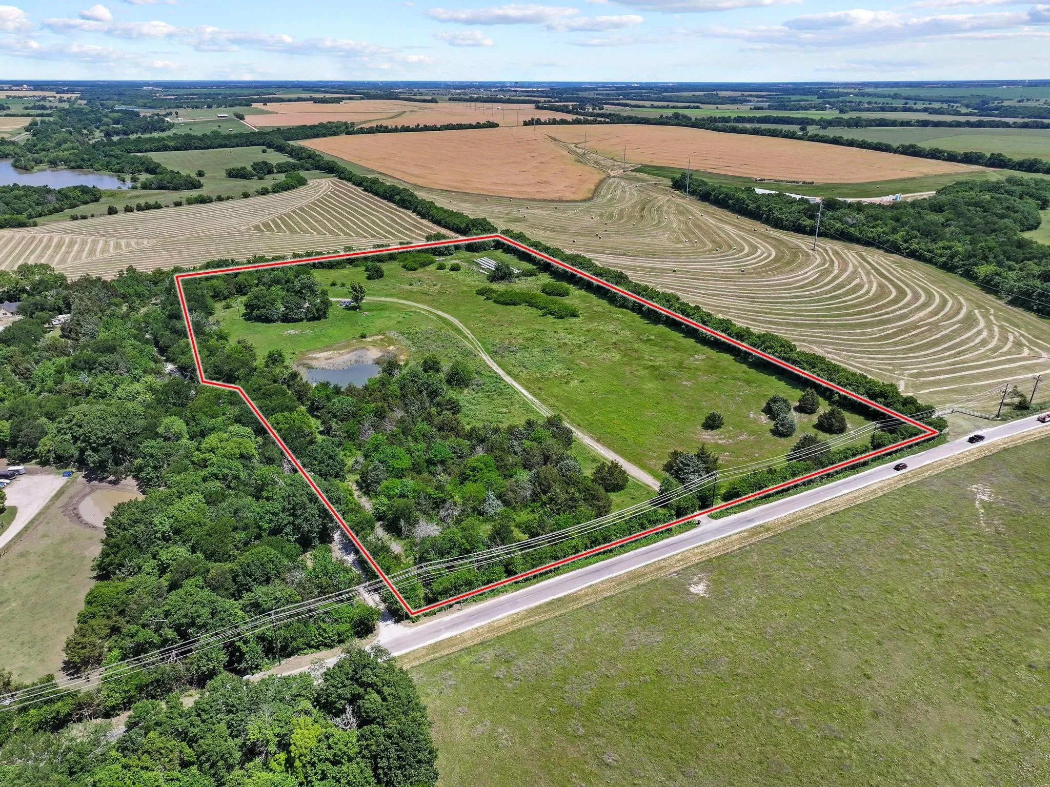 Improved Land For Sale in Grayson County , 747 Vineyard Road, Gunter, Texas 75058, 0, 0, Garage spaces, 0 Sqft, built in 1975, mls#21270370, Real Estate Agent in Gunter, Homes For Sale in Grayson county, Homes For Sale in Gunter, Realtor in Gunter Texas, Real Estate Brokerage Independent Realty Texas, Luminita Cordes Realtor