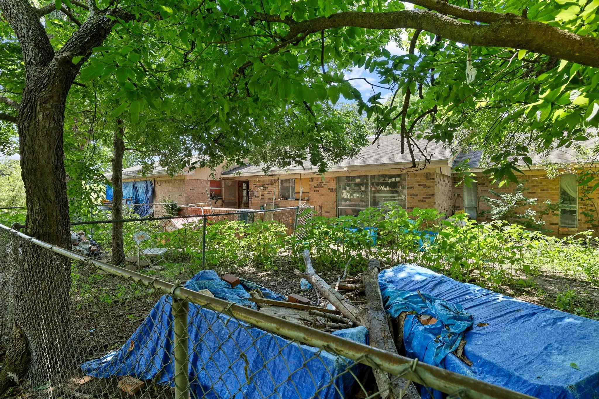 Improved Land For Sale in Grayson County , 747 Vineyard Road, Gunter, Texas 75058, 0, 0, Garage spaces, 0 Sqft, built in 1975, mls#21270370, Real Estate Agent in Gunter, Homes For Sale in Grayson county, Homes For Sale in Gunter, Realtor in Gunter Texas, Real Estate Brokerage Independent Realty Texas, Luminita Cordes Realtor