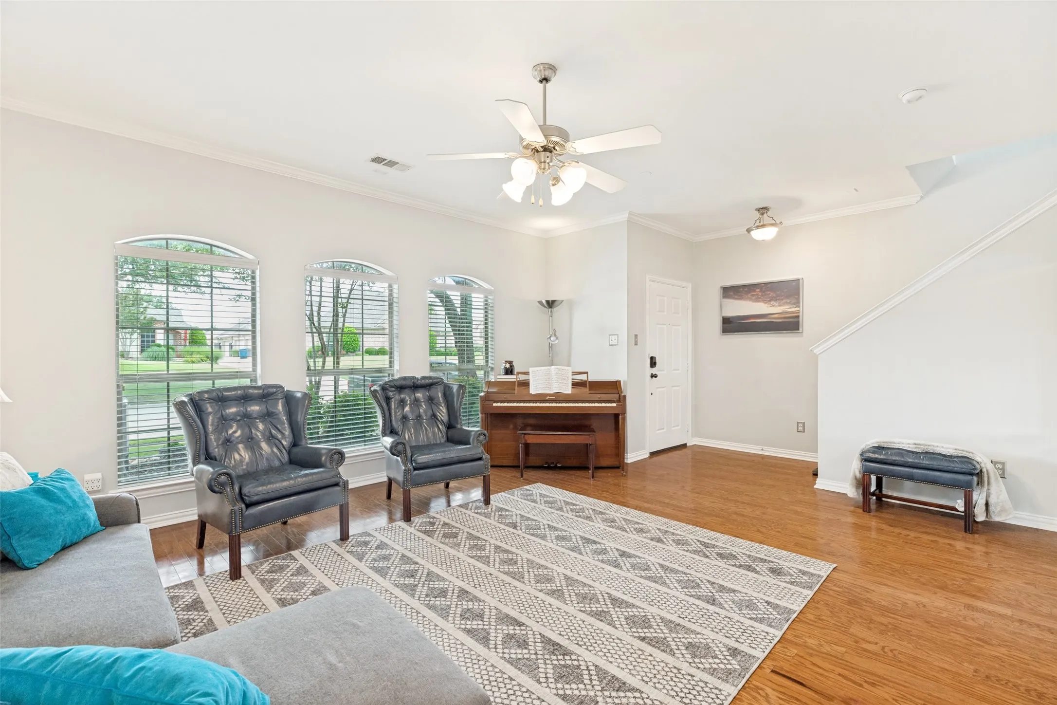 Townhouse For Sale in Collin County , 5802 Antique Rose Trail, Fairview, Texas 75069, 2 Bedroom, 2 Bathroom, 2 Garage spaces, 1,255 Sqft, built in 2007, mls#21268252, Real Estate Agent in Fairview, Homes For Sale in Collin county, Homes For Sale in Fairview, Realtor in Fairview Texas, Real Estate Brokerage Independent Realty Texas, Luminita Cordes Realtor