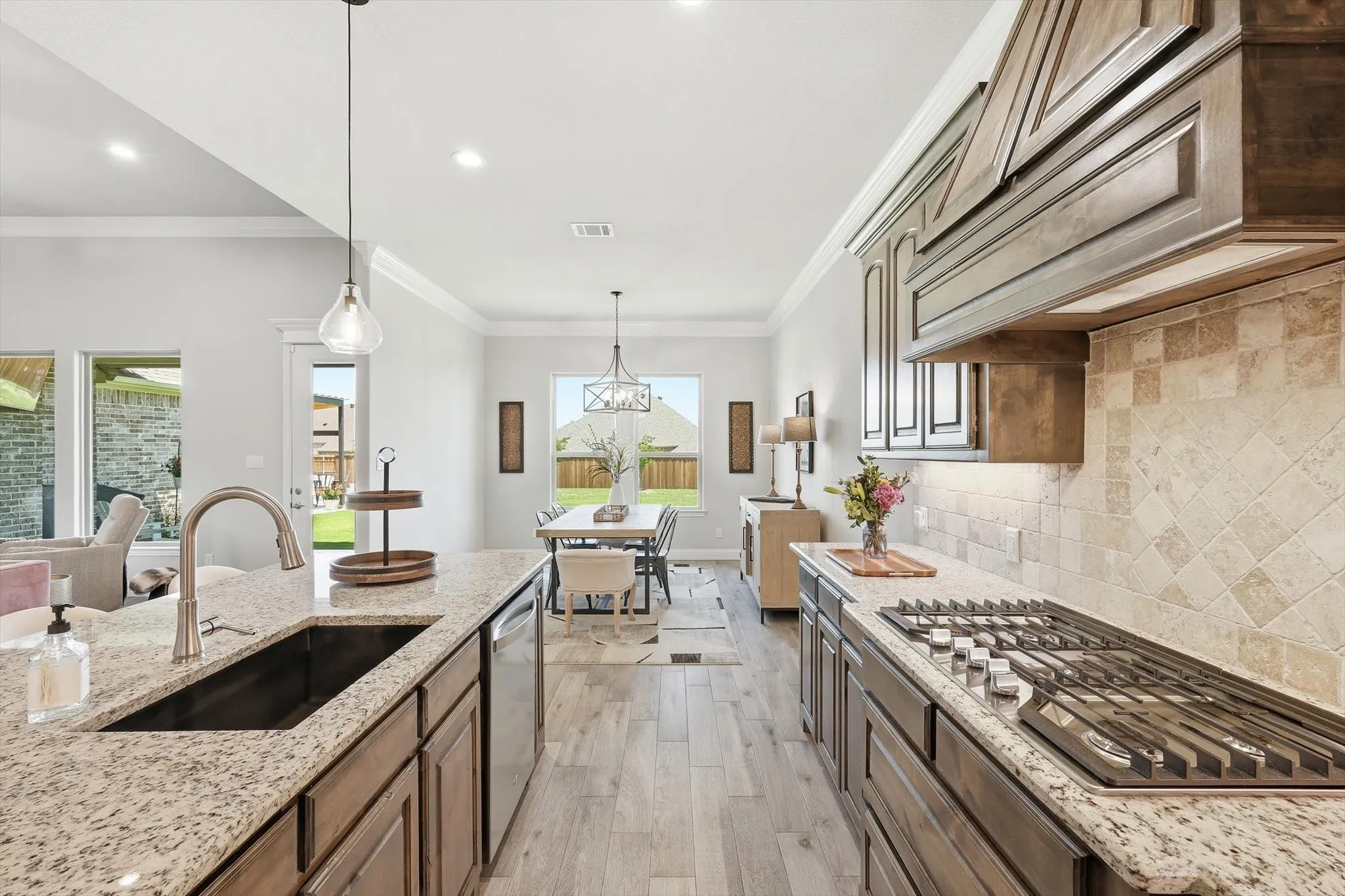 Single Family Residence For Sale in Johnson County , 11616 Caracal Drive, Godley, Texas 76044, 3 Bedrooms, 3 Bathrooms, 3 Garage spaces, 2,438 Sqft, built in 2021, Price $494,900, mls#21270120, Real Estate Agent in Godley, Homes For Sale in Johnson county, Homes For Sale in Godley, Realtor in Godley Texas, Real Estate Brokerage Independent Realty Texas, Luminita Cordes Realtor