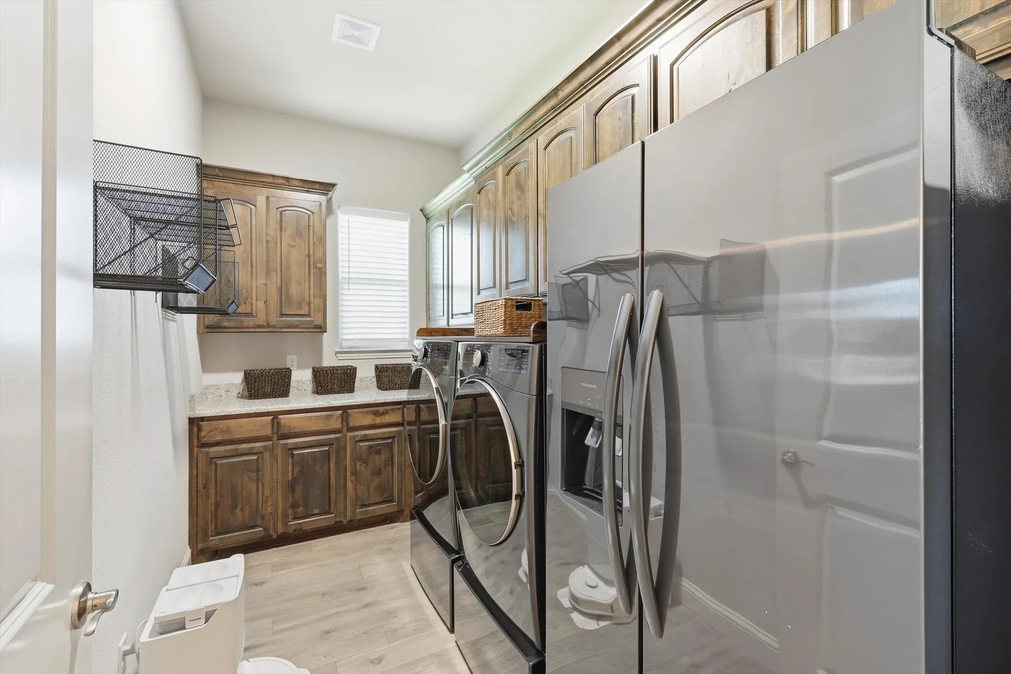 Single Family Residence For Sale in Johnson County , 11616 Caracal Drive, Godley, Texas 76044, 3 Bedrooms, 3 Bathrooms, 3 Garage spaces, 2,438 Sqft, built in 2021, Price $494,900, mls#21270120, Real Estate Agent in Godley, Homes For Sale in Johnson county, Homes For Sale in Godley, Realtor in Godley Texas, Real Estate Brokerage Independent Realty Texas, Luminita Cordes Realtor