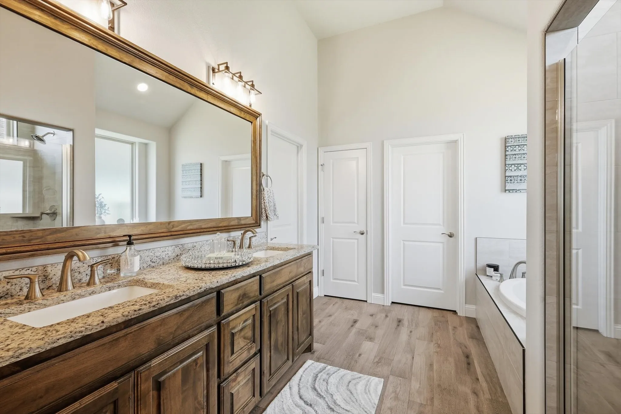 Single Family Residence For Sale in Johnson County , 11616 Caracal Drive, Godley, Texas 76044, 3 Bedrooms, 3 Bathrooms, 3 Garage spaces, 2,438 Sqft, built in 2021, Price $494,900, mls#21270120, Real Estate Agent in Godley, Homes For Sale in Johnson county, Homes For Sale in Godley, Realtor in Godley Texas, Real Estate Brokerage Independent Realty Texas, Luminita Cordes Realtor