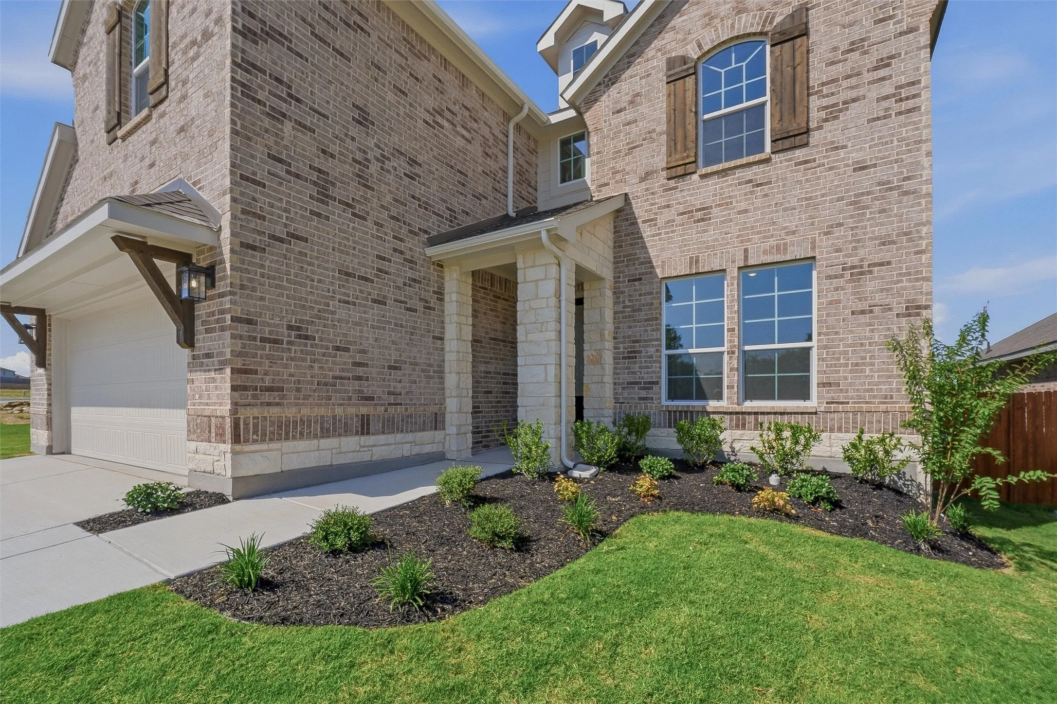 Single Family Residence For Sale in Tarrant County , 828 Elmstead Drive, Fort Worth, Texas 76108, 4 Bedroom, 3 Bathroom, 2 Garage spaces, 2,736 Sqft, built in 2026, mls#21270408, Real Estate Agent in Fort Worth, Homes For Sale in Tarrant county, Homes For Sale in Fort Worth, Realtor in Fort Worth Texas, Real Estate Brokerage Independent Realty Texas, Luminita Cordes Realtor