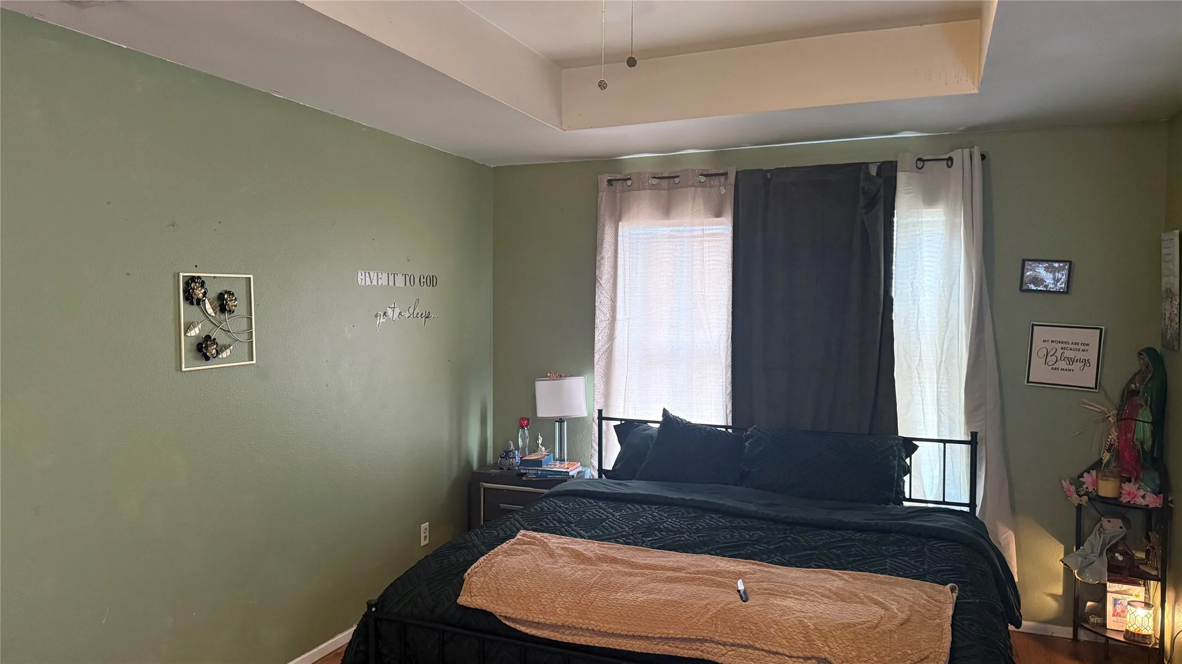 Single Family Residence For Sale in Dallas County , 2330 John Mccoy Drive, Dallas, Texas 75227, 3 Bedroom, 2 Bathroom, 2 Garage spaces, 1,582 Sqft, built in 2001, mls#21269997, Real Estate Agent in Dallas, Homes For Sale in Dallas county, Homes For Sale in Dallas, Realtor in Dallas Texas, Real Estate Brokerage Independent Realty Texas, Luminita Cordes Realtor