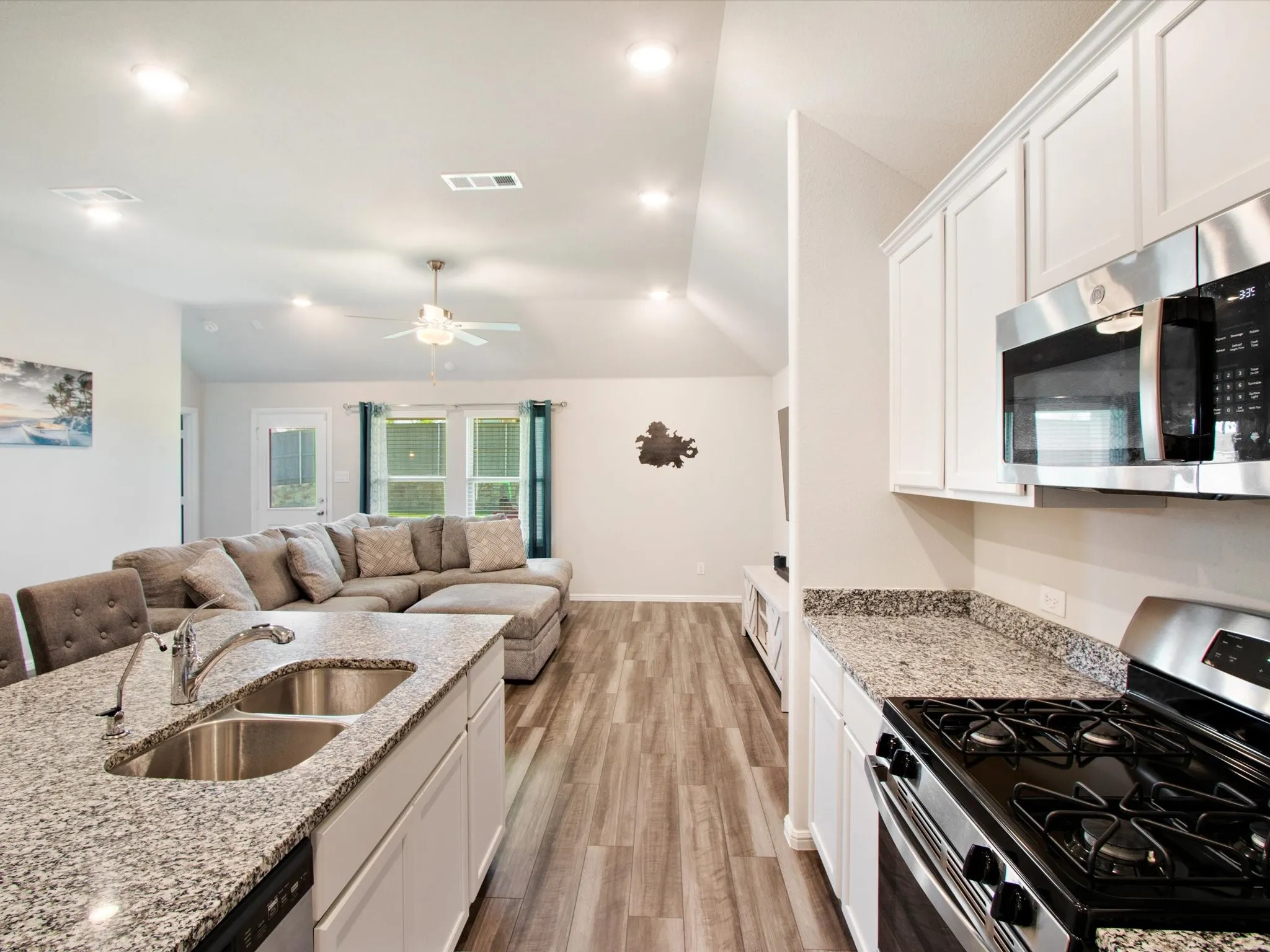 Single Family Residence For Sale in Ellis County , 3541 Redbud Flower Trail, Prairie Ridge, Texas 76084, 3 Bedroom, 2 Bathroom, 3 Garage spaces, 1,890 Sqft, built in 2024, Price $409,900, mls#21270220, Real Estate Agent in Prairie Ridge, Homes For Sale in Ellis county, Homes For Sale in Prairie Ridge, Realtor in Prairie Ridge Texas, Real Estate Brokerage Independent Realty Texas, Luminita Cordes Realtor