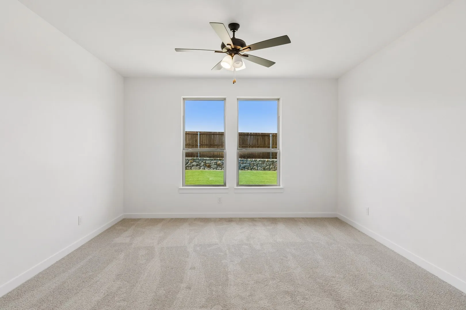 13-770Embrace_016