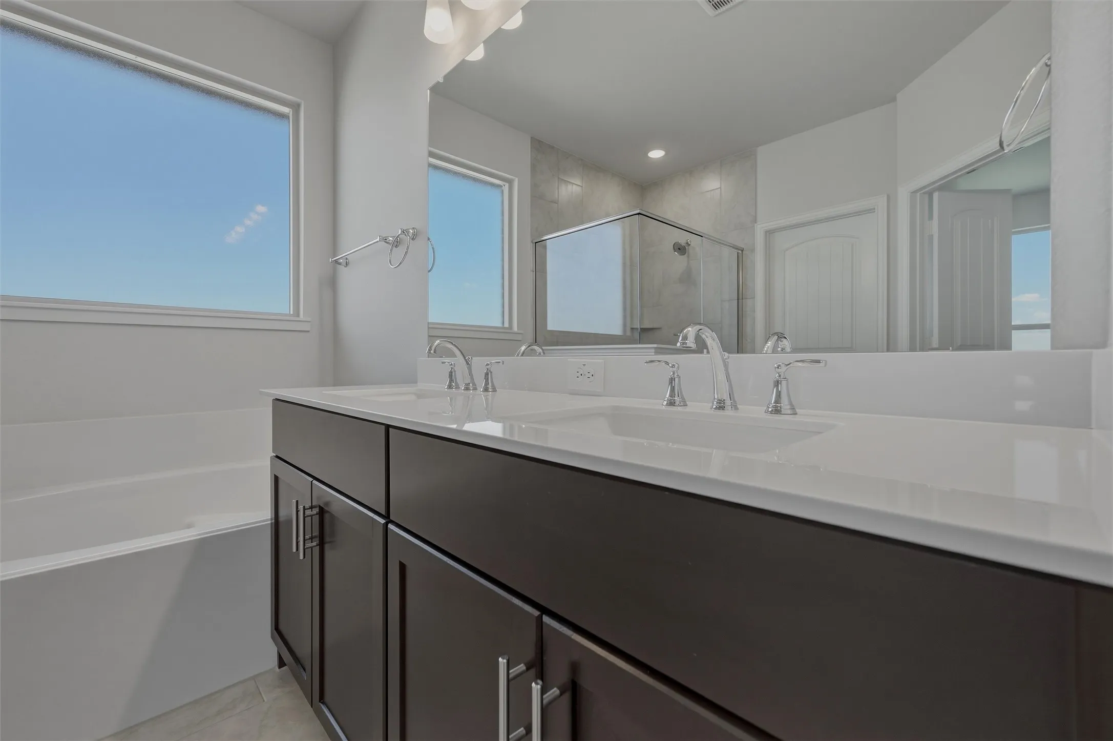 Single Family Residence For Sale in Tarrant County , 820 Elmstead Drive, Fort Worth, Texas 76108, 3 Bedroom, 2 Bathroom, 2 Garage spaces, 1,860 Sqft, built in 2026, mls#21270431, Real Estate Agent in Fort Worth, Homes For Sale in Tarrant county, Homes For Sale in Fort Worth, Realtor in Fort Worth Texas, Real Estate Brokerage Independent Realty Texas, Luminita Cordes Realtor