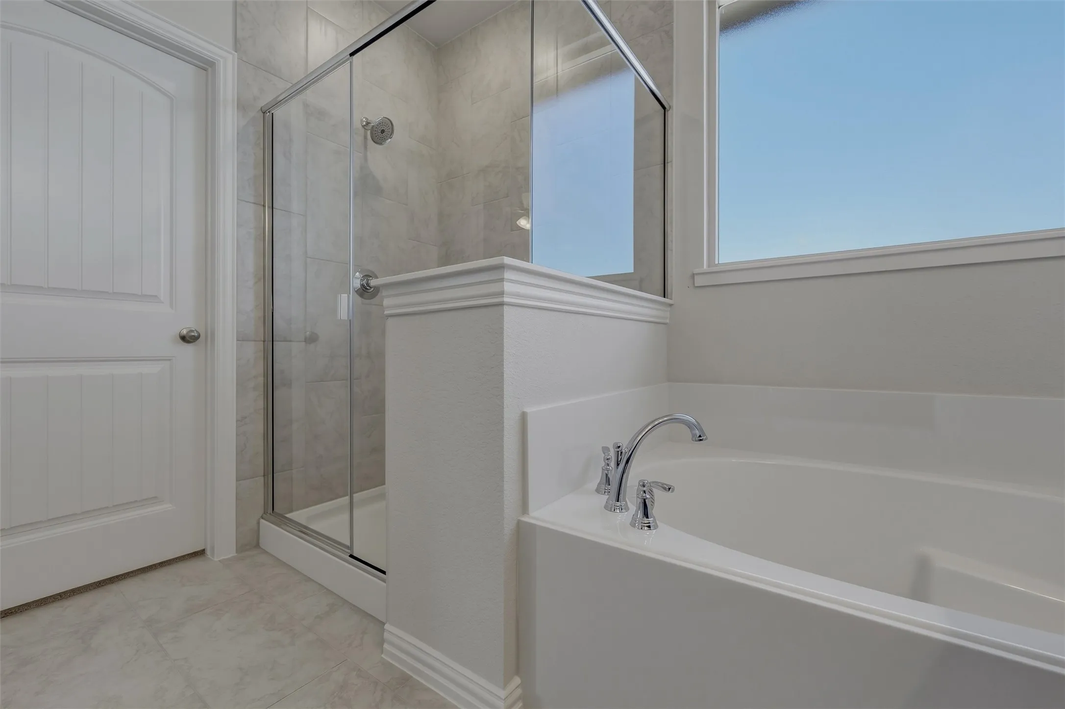 Single Family Residence For Sale in Tarrant County , 820 Elmstead Drive, Fort Worth, Texas 76108, 3 Bedroom, 2 Bathroom, 2 Garage spaces, 1,860 Sqft, built in 2026, mls#21270431, Real Estate Agent in Fort Worth, Homes For Sale in Tarrant county, Homes For Sale in Fort Worth, Realtor in Fort Worth Texas, Real Estate Brokerage Independent Realty Texas, Luminita Cordes Realtor