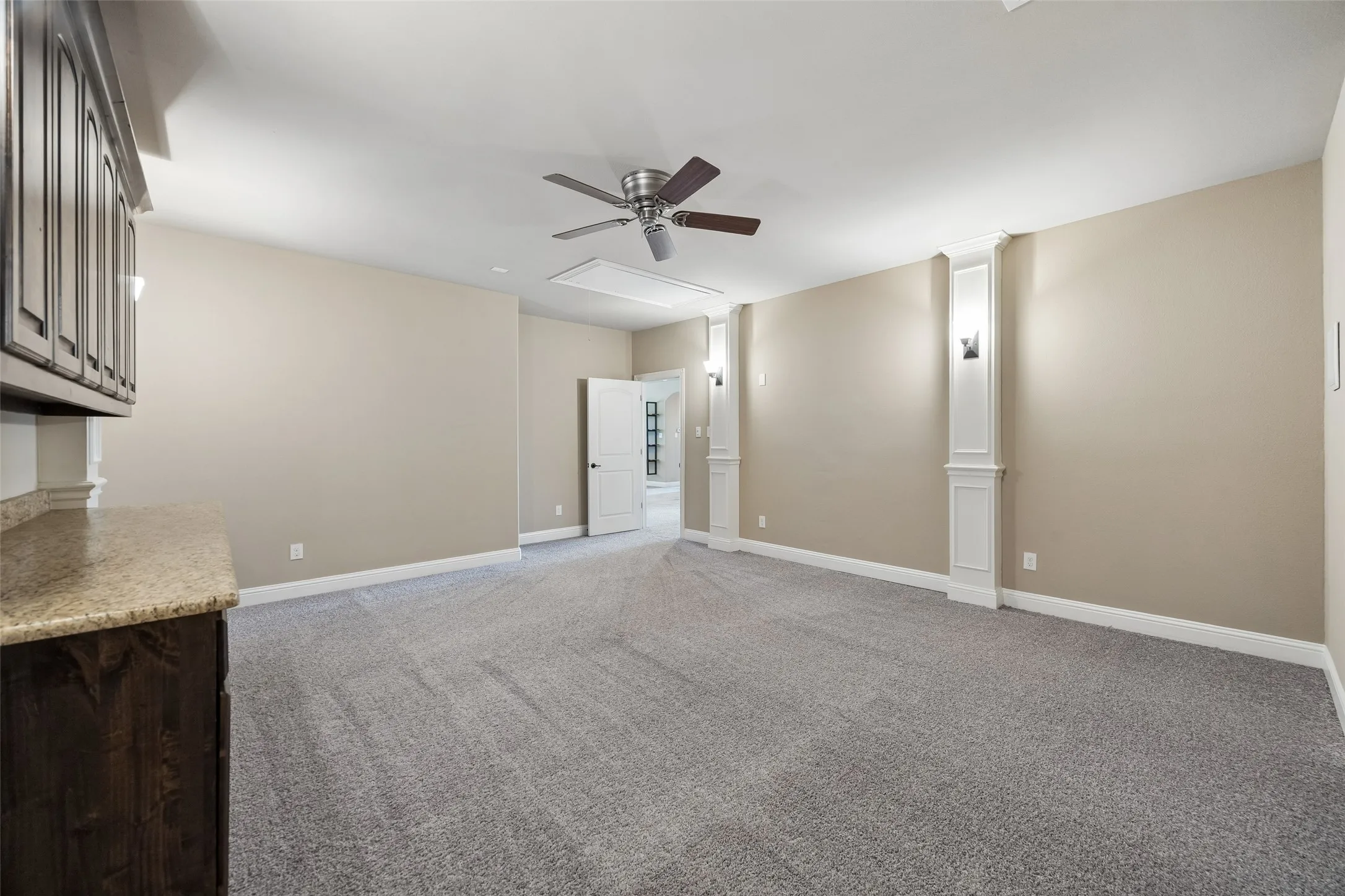 Single Family Residence For Sale in Rockwall County , 3030 Wincrest Drive, Rockwall, Texas 75032, 5 Bedroom, 5 Bathroom, 3 Garage spaces, 4,493 Sqft, built in 2014, mls#21266159, Real Estate Agent in Rockwall, Homes For Sale in Rockwall county, Homes For Sale in Rockwall, Realtor in Rockwall Texas, Real Estate Brokerage Independent Realty Texas, Luminita Cordes Realtor