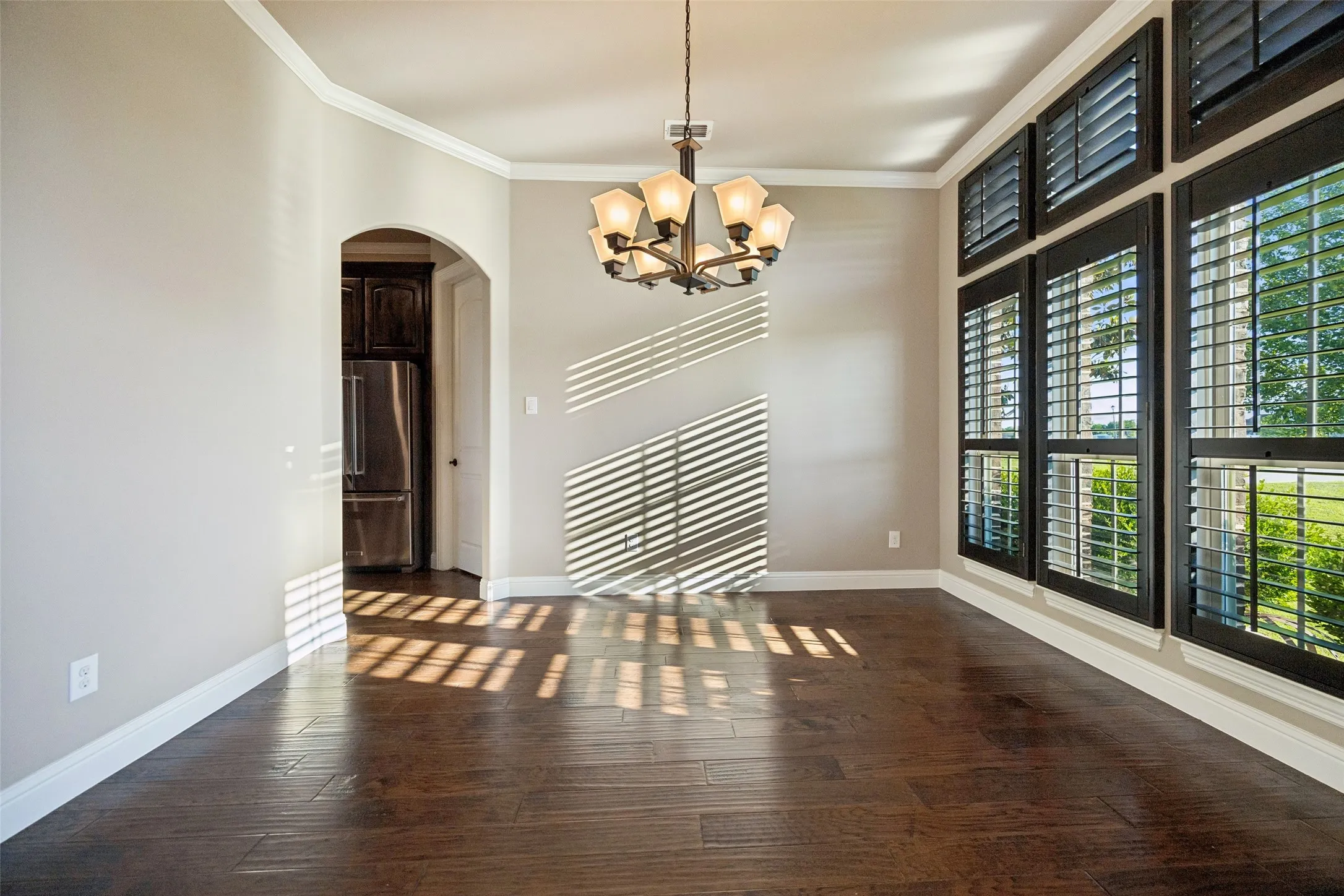 Single Family Residence For Sale in Rockwall County , 3030 Wincrest Drive, Rockwall, Texas 75032, 5 Bedroom, 5 Bathroom, 3 Garage spaces, 4,493 Sqft, built in 2014, mls#21266159, Real Estate Agent in Rockwall, Homes For Sale in Rockwall county, Homes For Sale in Rockwall, Realtor in Rockwall Texas, Real Estate Brokerage Independent Realty Texas, Luminita Cordes Realtor