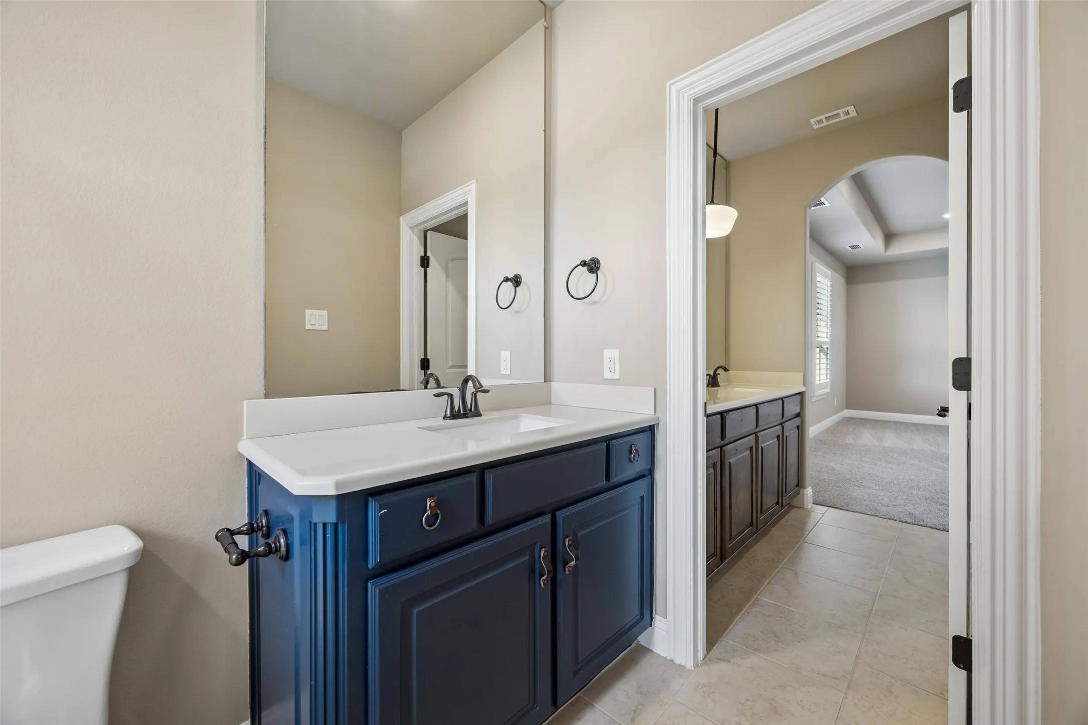 Single Family Residence For Sale in Rockwall County , 3030 Wincrest Drive, Rockwall, Texas 75032, 5 Bedroom, 5 Bathroom, 3 Garage spaces, 4,493 Sqft, built in 2014, mls#21266159, Real Estate Agent in Rockwall, Homes For Sale in Rockwall county, Homes For Sale in Rockwall, Realtor in Rockwall Texas, Real Estate Brokerage Independent Realty Texas, Luminita Cordes Realtor