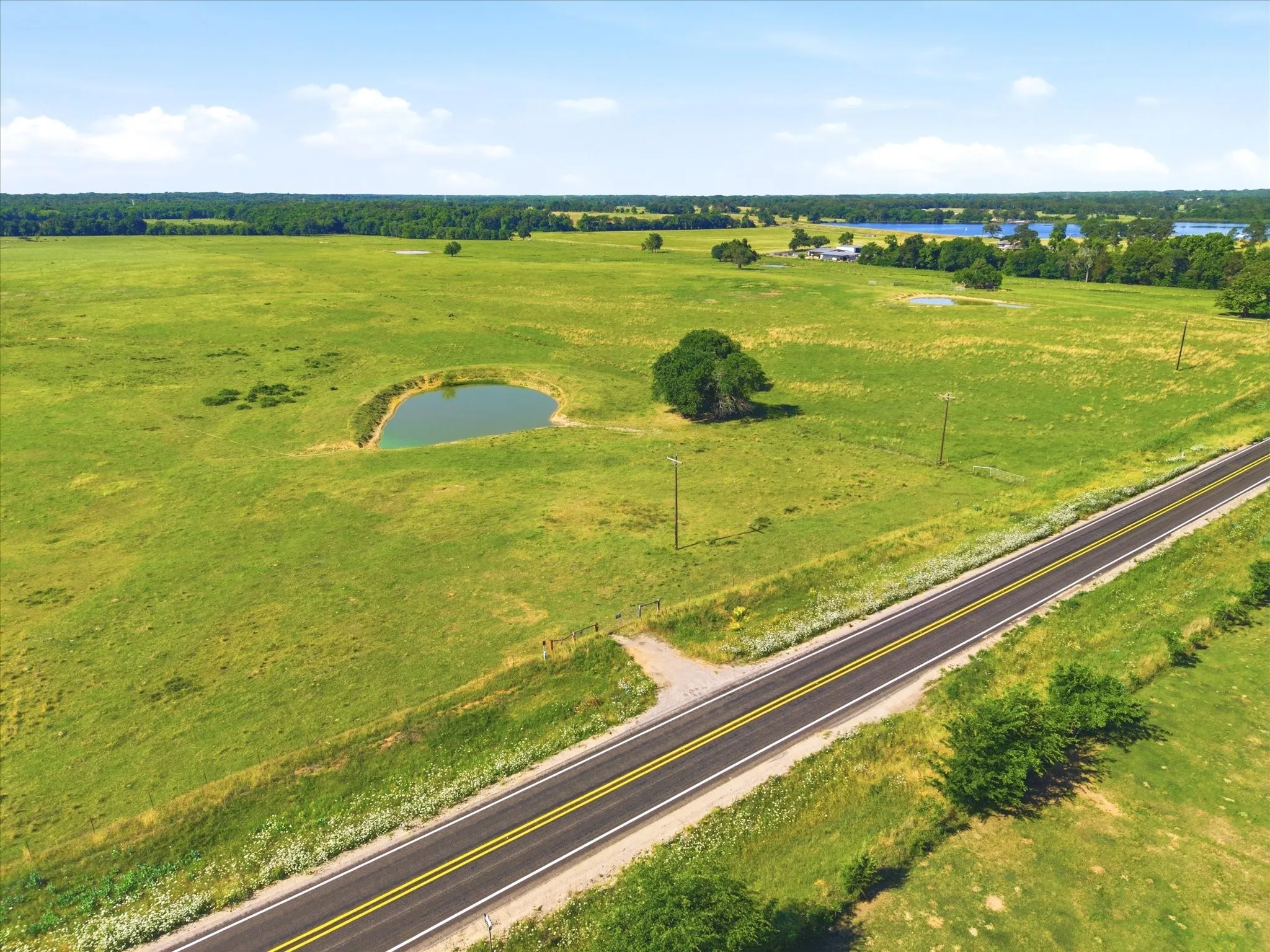 Improved Land For Sale in Van Zandt County , TBD Farm to Market 1995, Van, Texas 75790, 0, 0, Garage spaces, 0 Sqft, built in 0, mls#21261913, Real Estate Agent in Van, Homes For Sale in Van Zandt county, Homes For Sale in Van, Realtor in Van Texas, Real Estate Brokerage Independent Realty Texas, Luminita Cordes Realtor