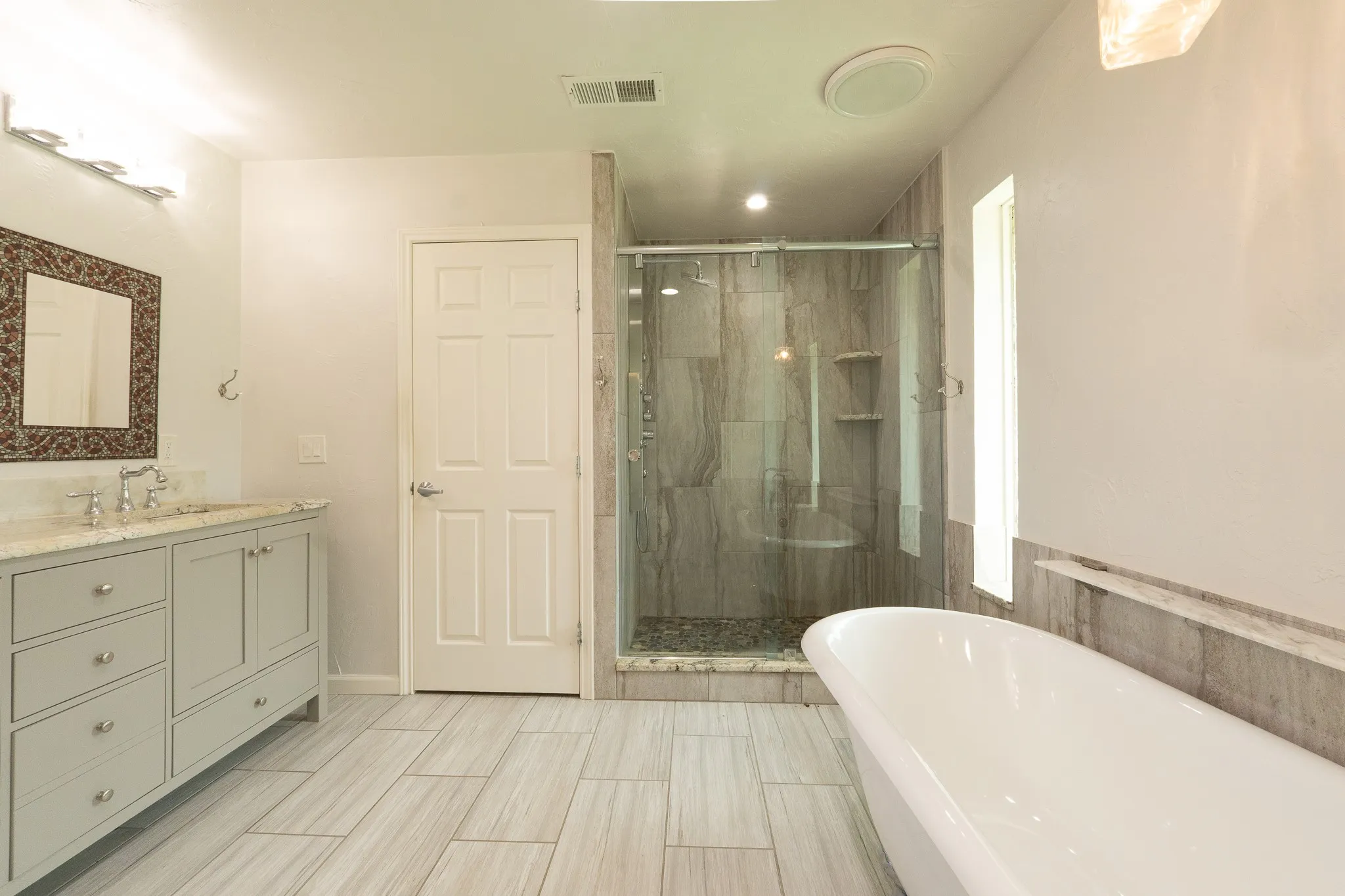 Single Family Residence For Sale in Collin County , 3624 Big Horn Trail, Plano, Texas 75075, 3 Bedroom, 3 Bathroom, 2 Garage spaces, 2,227 Sqft, built in 1978, mls#21270045, Real Estate Agent in Plano, Homes For Sale in Collin county, Homes For Sale in Plano, Realtor in Plano Texas, Real Estate Brokerage Independent Realty Texas, Luminita Cordes Realtor