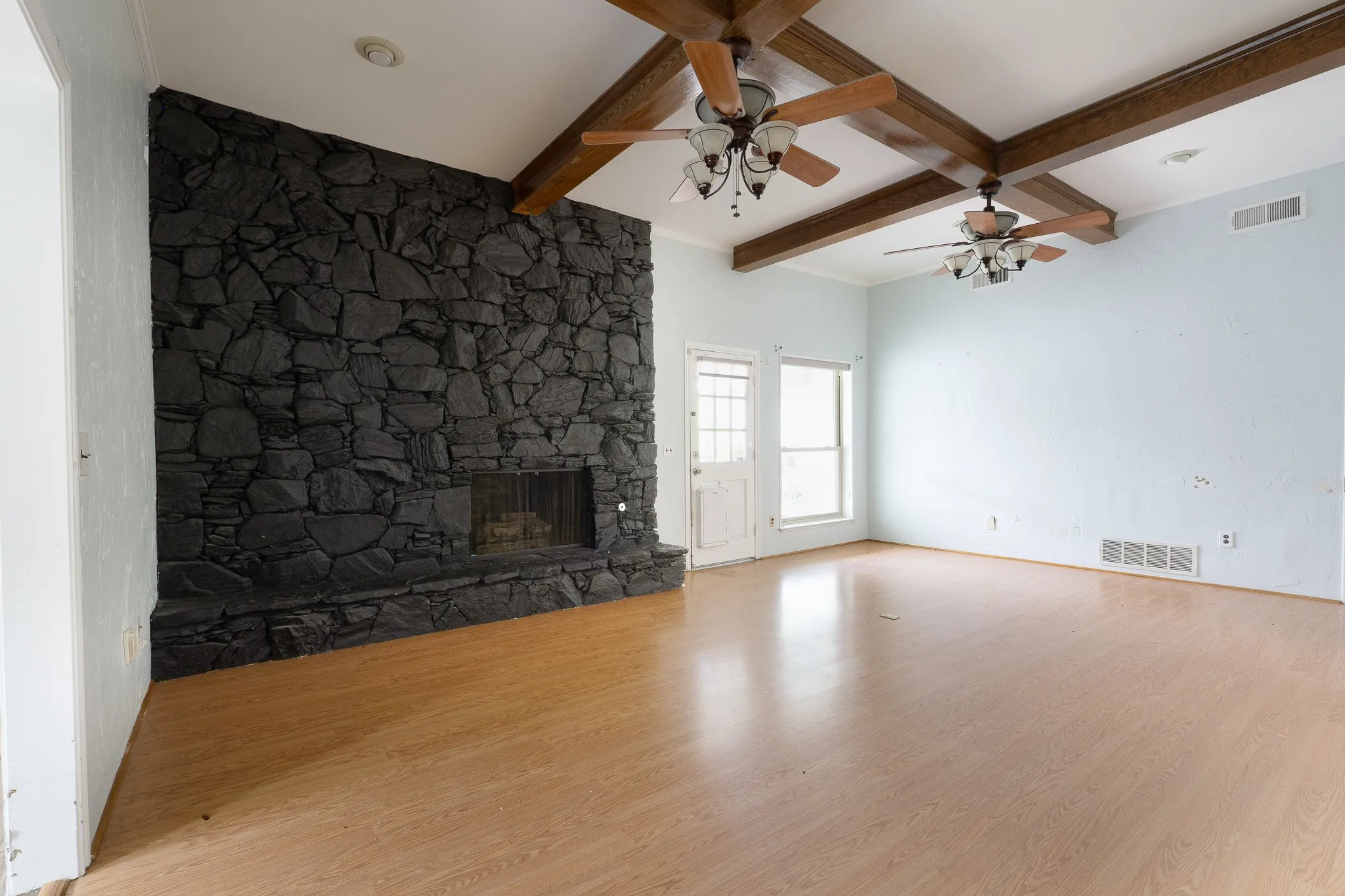 Single Family Residence For Sale in Collin County , 3624 Big Horn Trail, Plano, Texas 75075, 3 Bedroom, 3 Bathroom, 2 Garage spaces, 2,227 Sqft, built in 1978, mls#21270045, Real Estate Agent in Plano, Homes For Sale in Collin county, Homes For Sale in Plano, Realtor in Plano Texas, Real Estate Brokerage Independent Realty Texas, Luminita Cordes Realtor