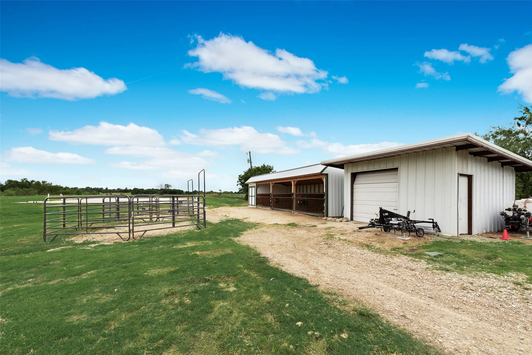 Additional stalls and storage