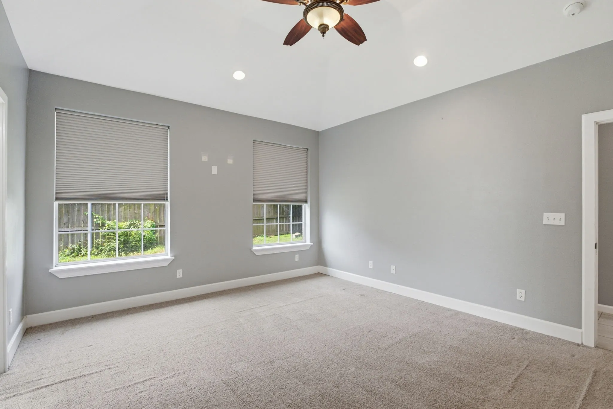 Single Family Residence For Sale in Smith County , 16465 County Road 196, Tyler, Texas 75703, 3 Bedroom, 2 Bathroom, 2 Garage spaces, 2,090 Sqft, built in 2007, mls#21266796, Real Estate Agent in Tyler, Homes For Sale in Smith county, Homes For Sale in Tyler, Realtor in Tyler Texas, Real Estate Brokerage Independent Realty Texas, Luminita Cordes Realtor