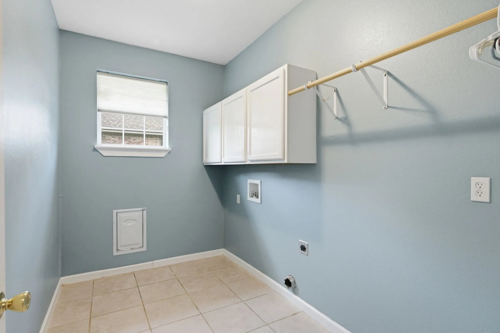 Single Family Residence For Sale in Smith County , 16465 County Road 196, Tyler, Texas 75703, 3 Bedroom, 2 Bathroom, 2 Garage spaces, 2,090 Sqft, built in 2007, mls#21266796, Real Estate Agent in Tyler, Homes For Sale in Smith county, Homes For Sale in Tyler, Realtor in Tyler Texas, Real Estate Brokerage Independent Realty Texas, Luminita Cordes Realtor