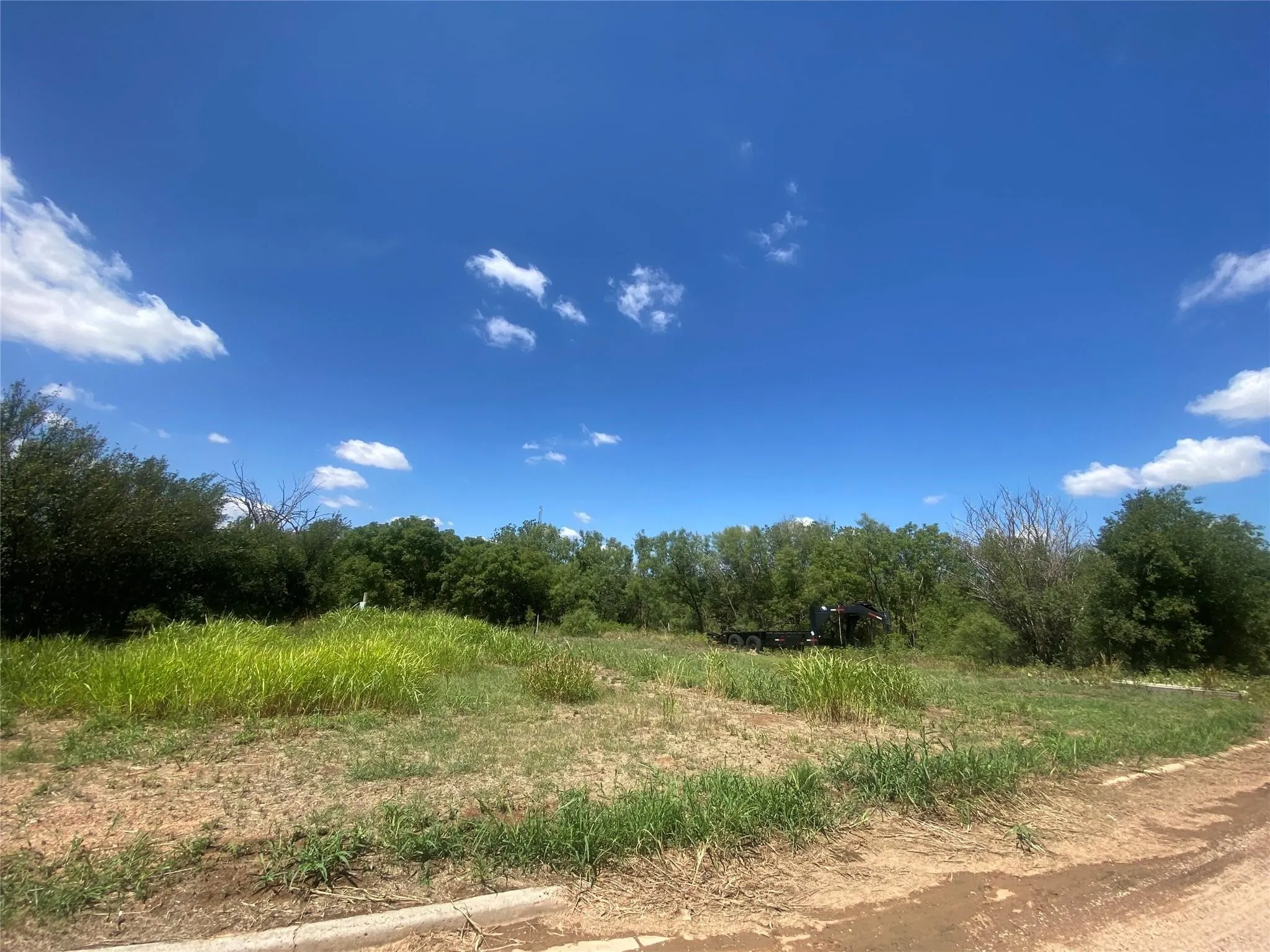 Single Family Residence For Sale in Haskell County , 912 Taylor Avenue, Rule, Texas 79547, 3 Bedrooms, 2 Bathrooms, Garage spaces, 1,056 Sqft, built in 1945, Price $79,900, mls#21270457, Real Estate Agent in Rule, Homes For Sale in Haskell county, Homes For Sale in Rule, Realtor in Rule Texas, Real Estate Brokerage Independent Realty Texas, Luminita Cordes Realtor