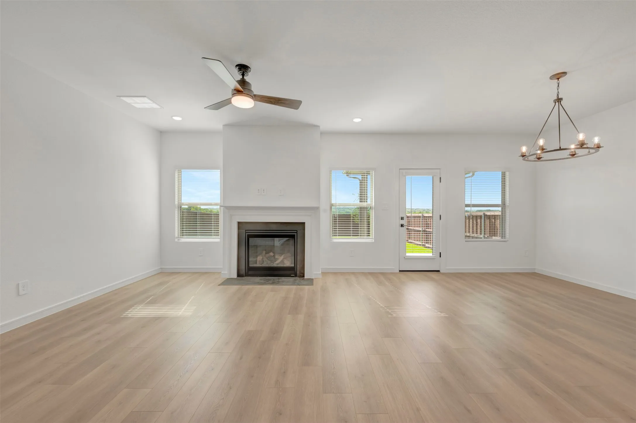Single Family Residence For Sale in Wise County , 161 Summer Rain Way, Newark, Texas 76071, 4 Bedroom, 3 Bathroom, 2 Garage spaces, 2,244 Sqft, built in 2026, mls#21270516, Real Estate Agent in Newark, Homes For Sale in Wise county, Homes For Sale in Newark, Realtor in Newark Texas, Real Estate Brokerage Independent Realty Texas, Luminita Cordes Realtor