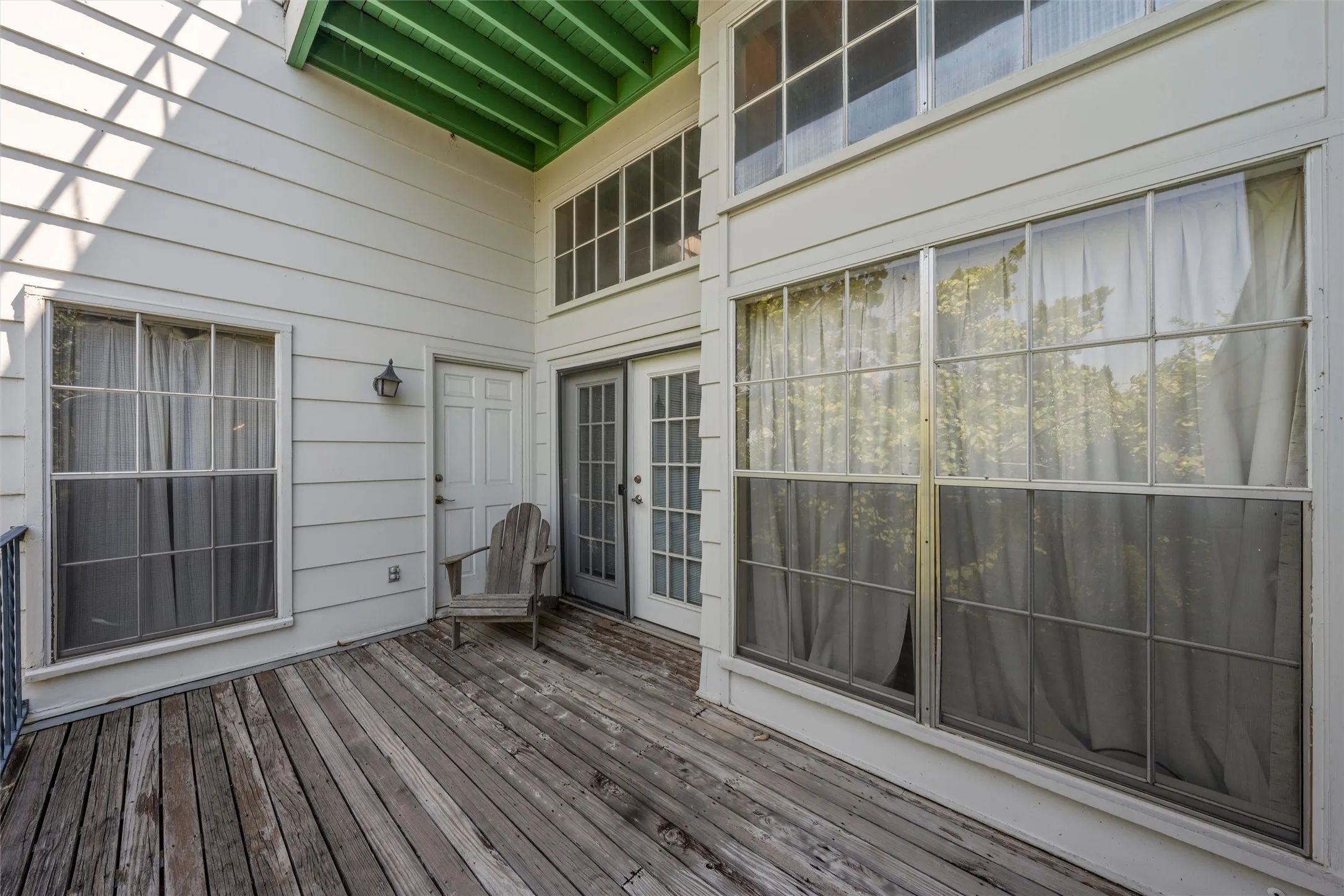 Condominium For Sale in Mc Lennan County , 2901 Lake Shore Drive 405, Waco, Texas 76708, 2 Bedroom, 2 Bathroom, Garage spaces, 1,178 Sqft, built in 1974, mls#21266043, Real Estate Agent in Waco, Homes For Sale in Mc Lennan county, Homes For Sale in Waco, Realtor in Waco Texas, Real Estate Brokerage Independent Realty Texas, Luminita Cordes Realtor