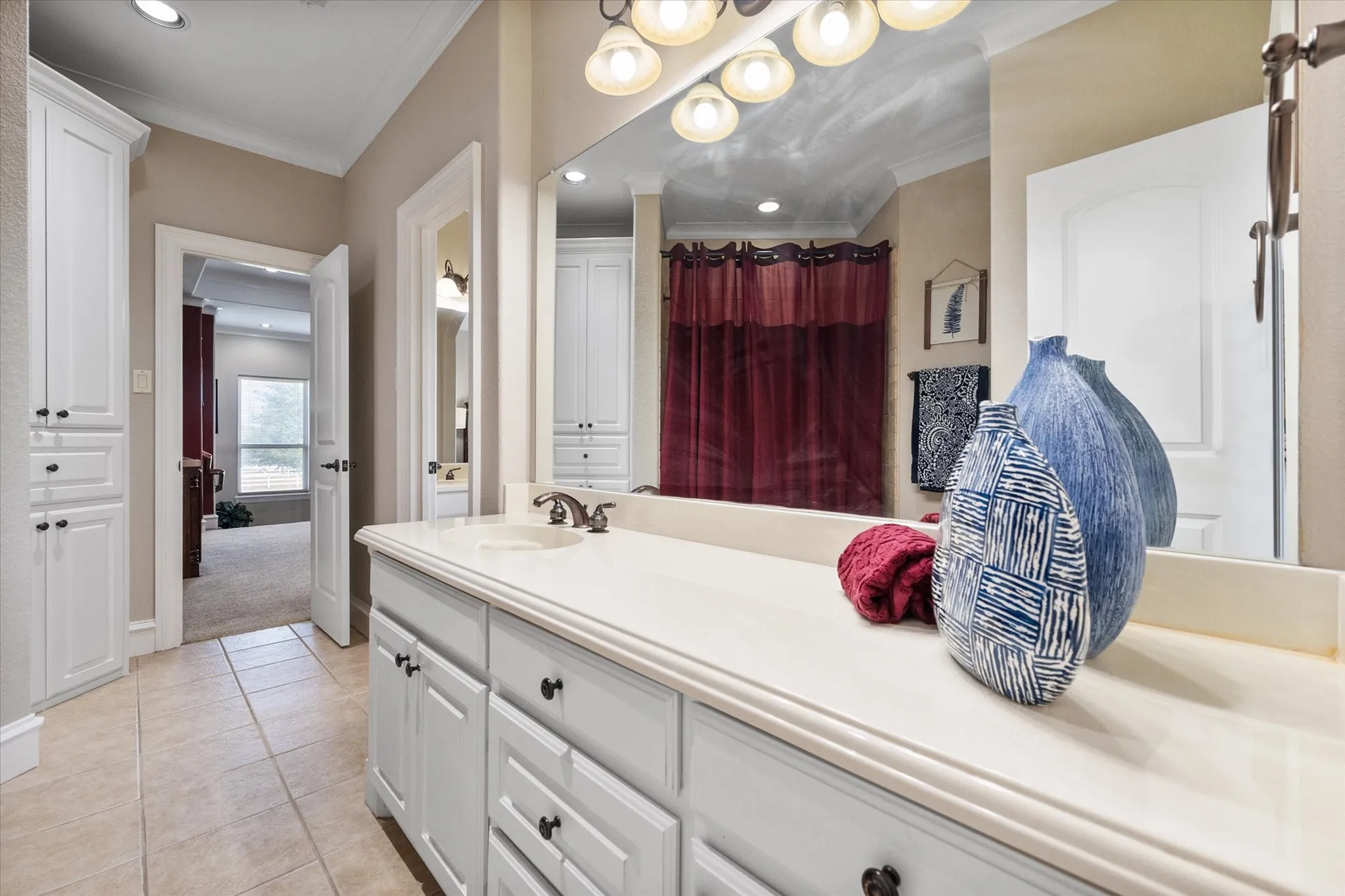 Single Family Residence For Sale in Ellis County , 160 Steel Dust Drive, Red Oak, Texas 75154, 4 Bedroom, 5 Bathroom, 3 Garage spaces, 4,984 Sqft, built in 2005, mls#21269564, Real Estate Agent in Red Oak, Homes For Sale in Ellis county, Homes For Sale in Red Oak, Realtor in Red Oak Texas, Real Estate Brokerage Independent Realty Texas, Luminita Cordes Realtor