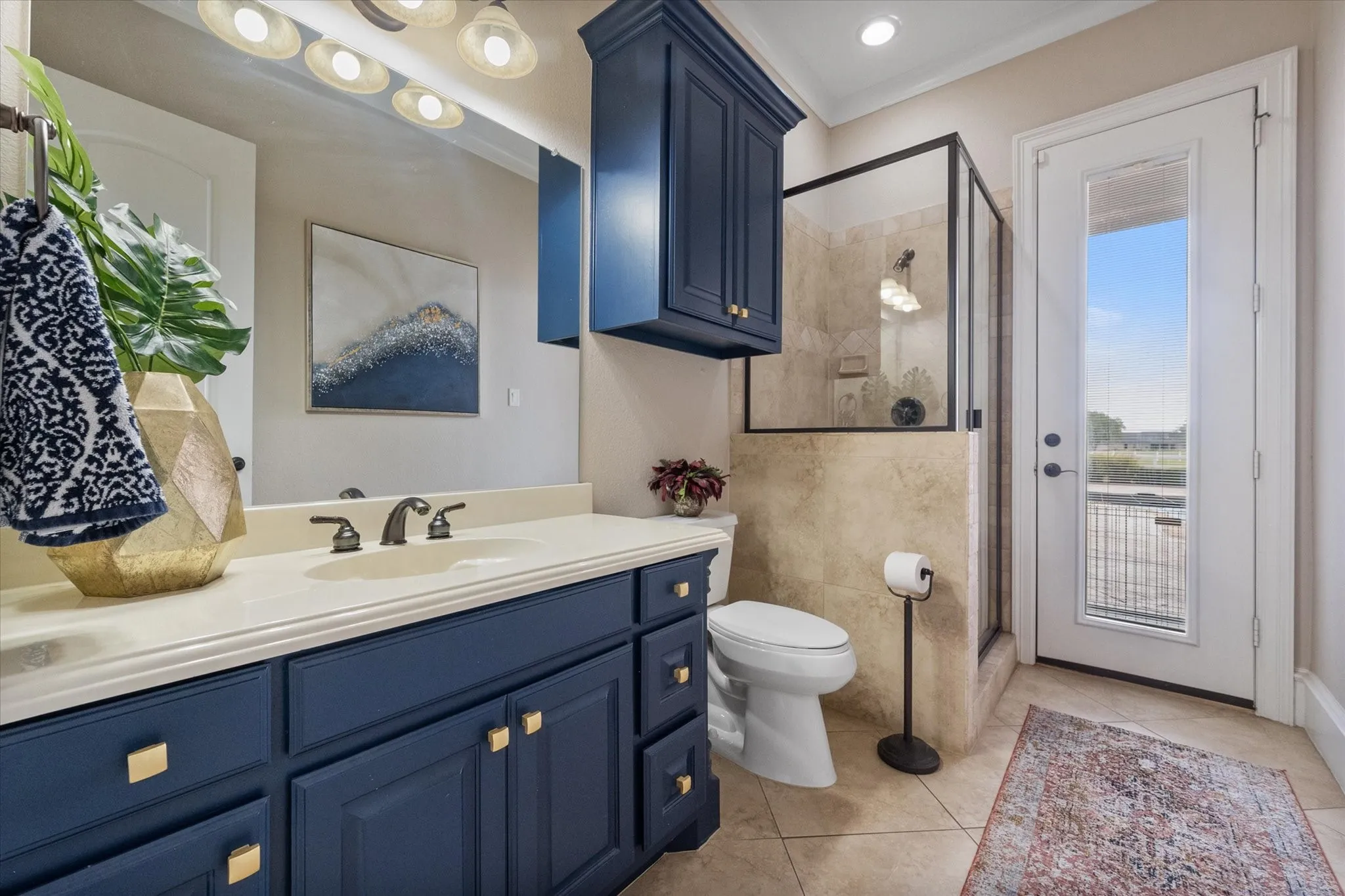 Single Family Residence For Sale in Ellis County , 160 Steel Dust Drive, Red Oak, Texas 75154, 4 Bedroom, 5 Bathroom, 3 Garage spaces, 4,984 Sqft, built in 2005, mls#21269564, Real Estate Agent in Red Oak, Homes For Sale in Ellis county, Homes For Sale in Red Oak, Realtor in Red Oak Texas, Real Estate Brokerage Independent Realty Texas, Luminita Cordes Realtor