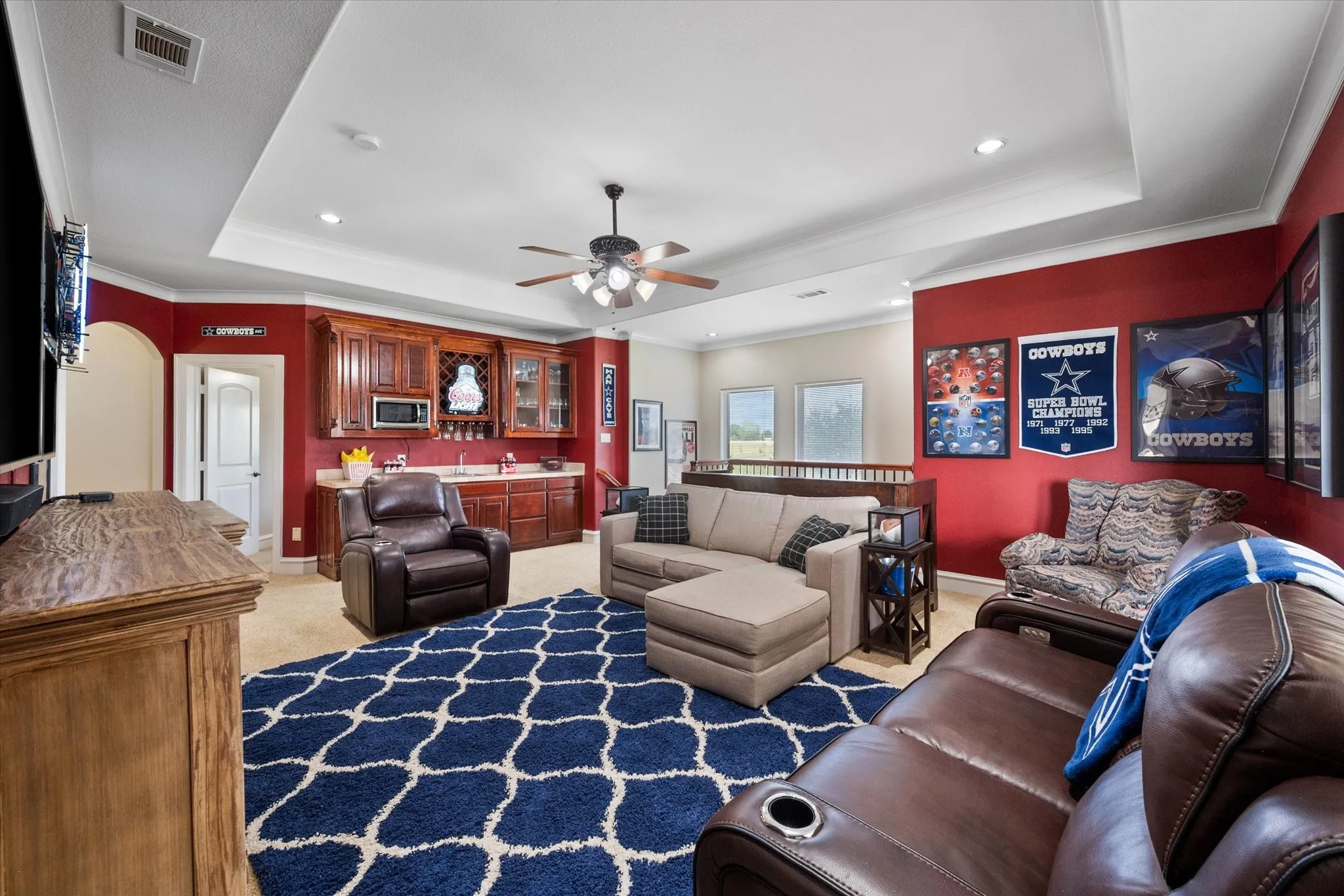 Single Family Residence For Sale in Ellis County , 160 Steel Dust Drive, Red Oak, Texas 75154, 4 Bedroom, 5 Bathroom, 3 Garage spaces, 4,984 Sqft, built in 2005, mls#21269564, Real Estate Agent in Red Oak, Homes For Sale in Ellis county, Homes For Sale in Red Oak, Realtor in Red Oak Texas, Real Estate Brokerage Independent Realty Texas, Luminita Cordes Realtor