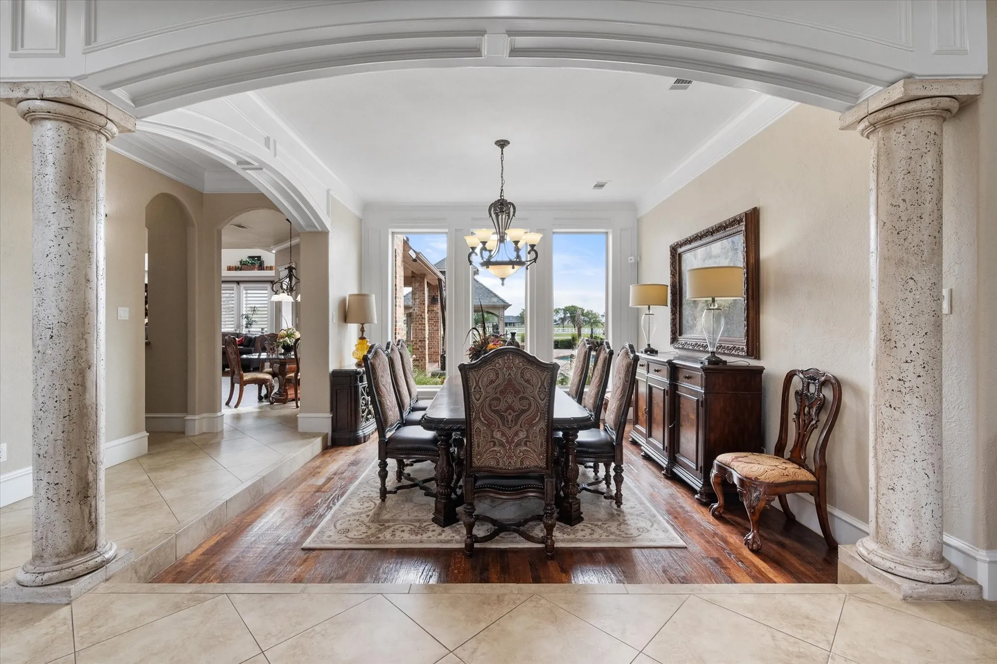 Single Family Residence For Sale in Ellis County , 160 Steel Dust Drive, Red Oak, Texas 75154, 4 Bedroom, 5 Bathroom, 3 Garage spaces, 4,984 Sqft, built in 2005, mls#21269564, Real Estate Agent in Red Oak, Homes For Sale in Ellis county, Homes For Sale in Red Oak, Realtor in Red Oak Texas, Real Estate Brokerage Independent Realty Texas, Luminita Cordes Realtor