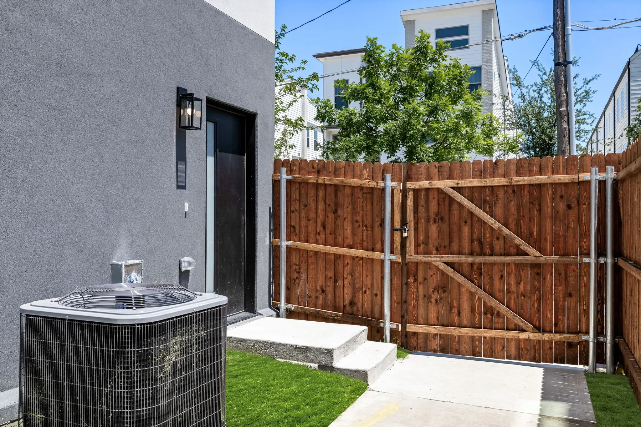 For Sale in Dallas County , 4707 Virginia Avenue, Dallas, Texas 75204, 10 Bedroom, 20 Bathroom, 2 Garage spaces, 8,980 Sqft, built in 2025, Price $2,550,000, mls#21264869, Real Estate Agent in Dallas, Homes For Sale in Dallas county, Homes For Sale in Dallas, Realtor in Dallas Texas, Real Estate Brokerage Independent Realty Texas, Luminita Cordes Realtor