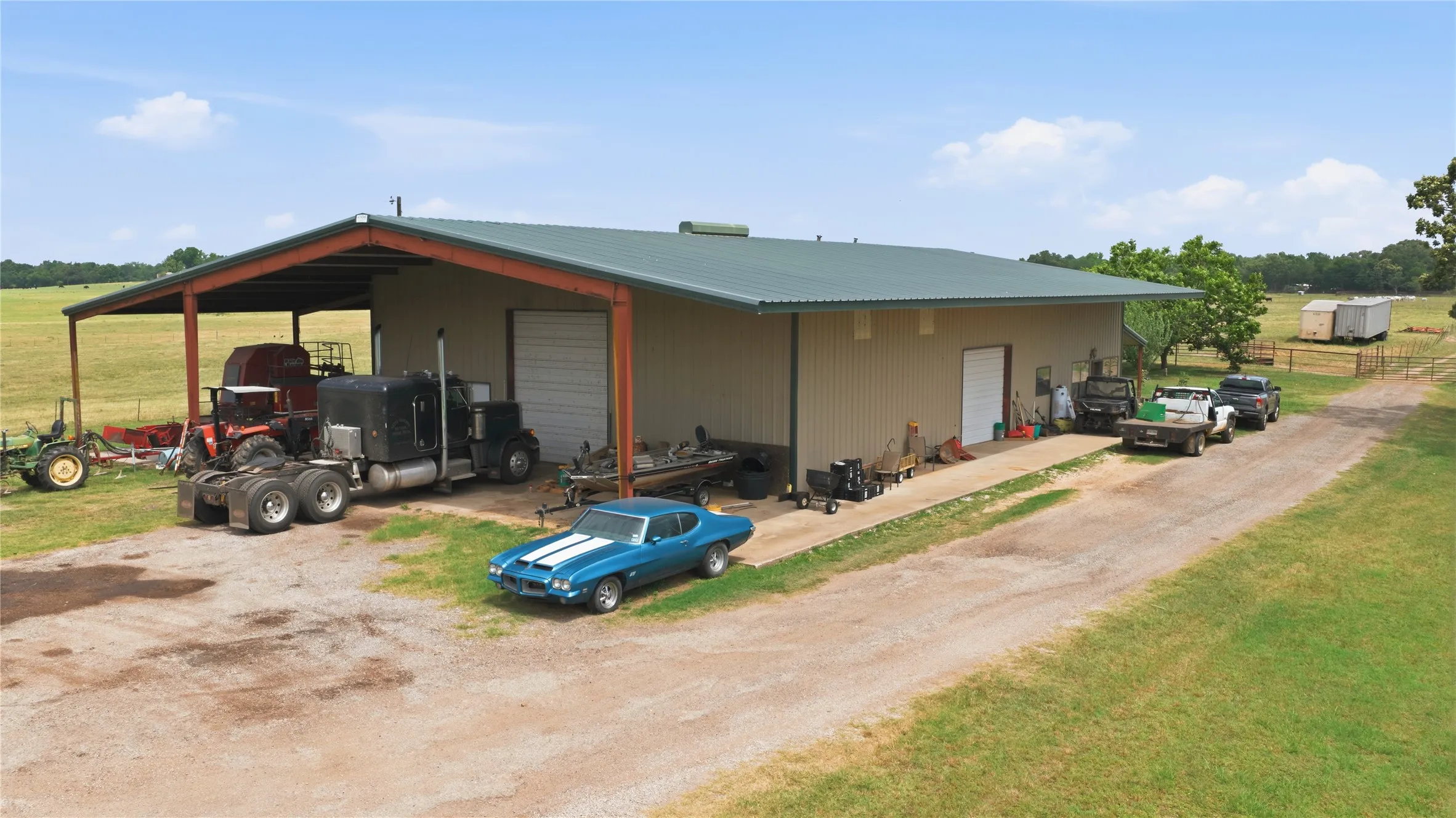 Ranch For Sale in Henderson County , 11843 Highway 175 E Highway, Larue, Texas 75770, 0, 0, Garage spaces, 0 Sqft, built in 2008, Price $3,995,000, mls#21270422, Real Estate Agent in Larue, Homes For Sale in Henderson county, Homes For Sale in Larue, Realtor in Larue Texas, Real Estate Brokerage Independent Realty Texas, Luminita Cordes Realtor