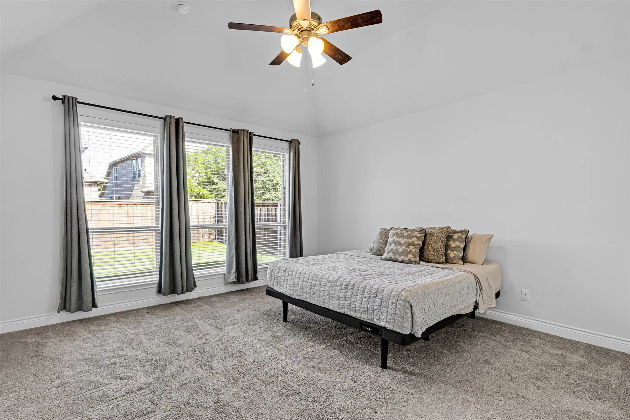 Single Family Residence For Sale in Collin County , 8517 Lake Arrowhead Trail, Mc Kinney, Texas 75071, 4 Bedroom, 3 Bathroom, 2 Garage spaces, 2,664 Sqft, built in 2018, mls#21268005, Real Estate Agent in Mc Kinney, Homes For Sale in Collin county, Homes For Sale in Mc Kinney, Realtor in Mc Kinney Texas, Real Estate Brokerage Independent Realty Texas, Luminita Cordes Realtor
