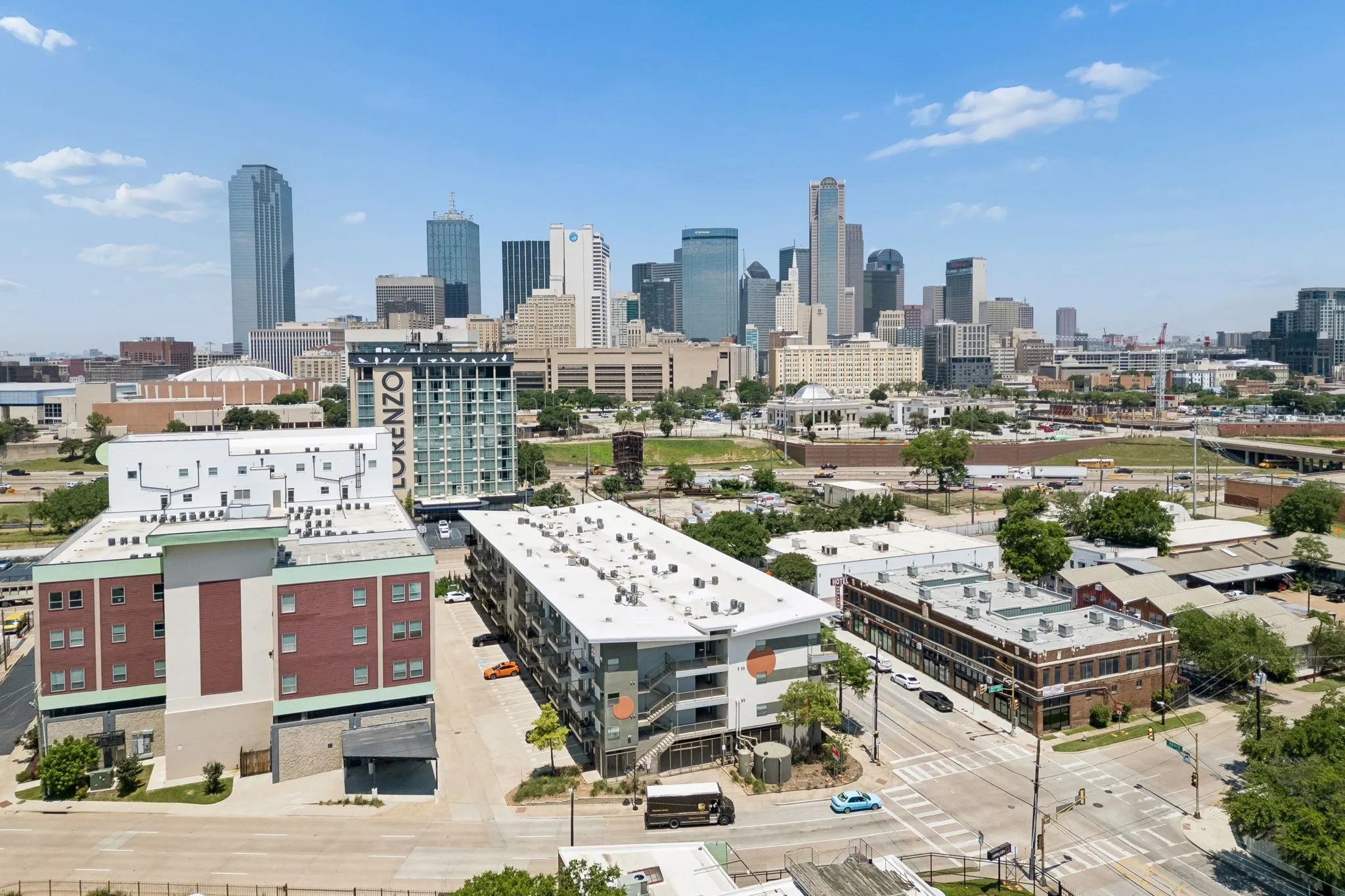 Condominium For Sale in Dallas County , 1111 S Akard Street 314, Dallas, Texas 75215, 2 Bedroom, 2 Bathroom, 2 Garage spaces, 1,152 Sqft, built in 2006, mls#21259775, Real Estate Agent in Dallas, Homes For Sale in Dallas county, Homes For Sale in Dallas, Realtor in Dallas Texas, Real Estate Brokerage Independent Realty Texas, Luminita Cordes Realtor