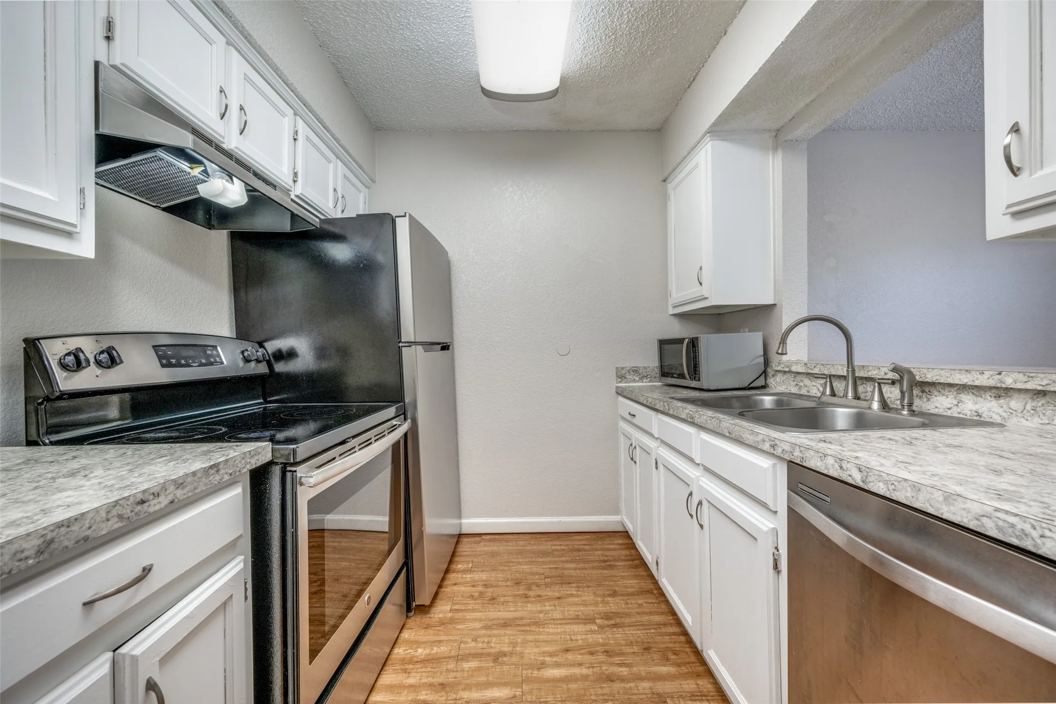 Quadruplex For Rent in Denton County , 604 Meadow View Court 3, Denton, Texas 76207, 2 Bedroom, 2 Bathroom, Garage spaces, 1,020 Sqft, built in 1985, mls#21268527, Real Estate Agent in Denton, Homes For Rent in Denton county, Homes For Rent in Denton, Realtor in Denton Texas, Real Estate Brokerage Independent Realty Texas, Luminita Cordes Realtor