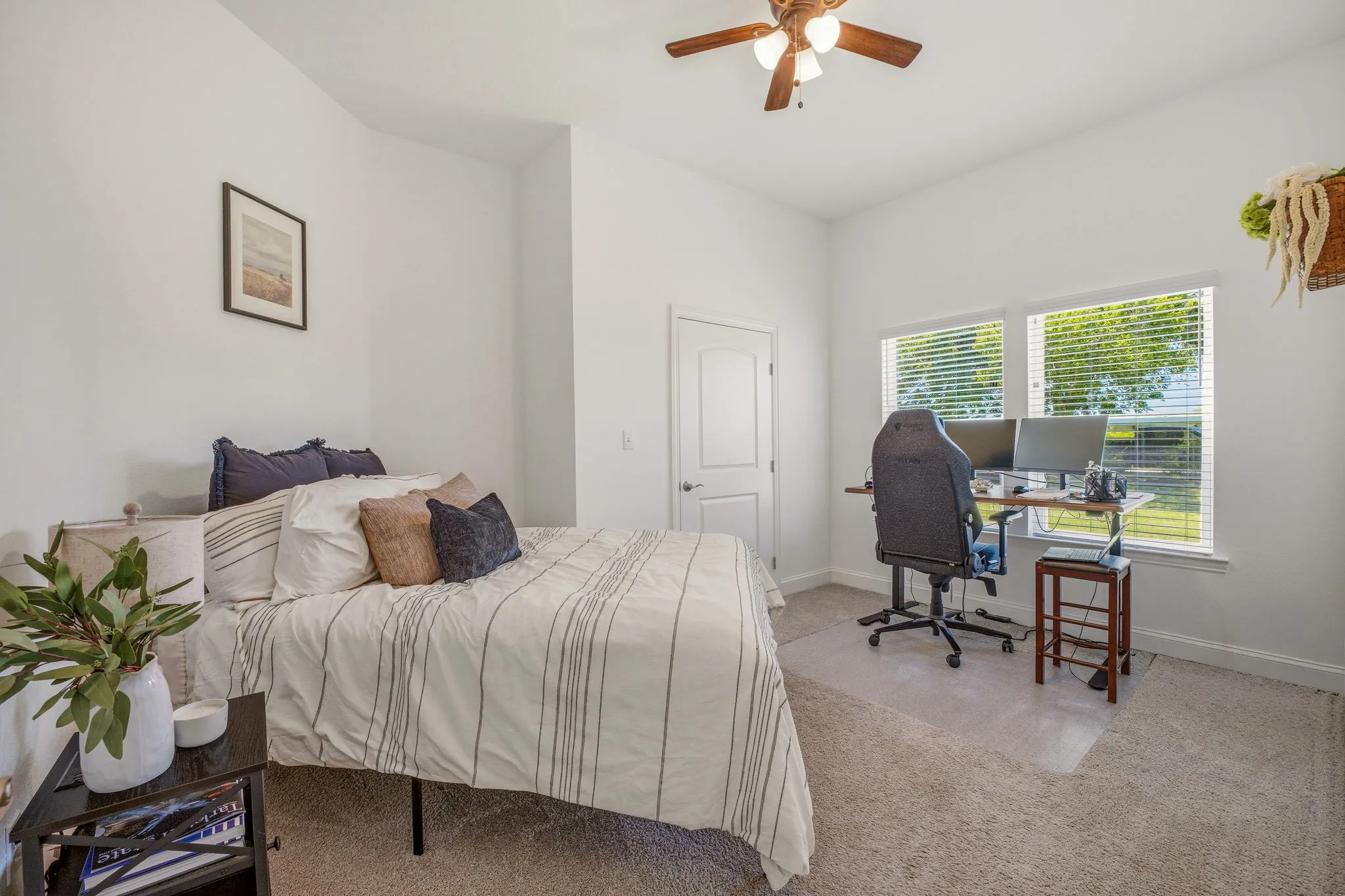 Single Family Residence For Sale in Parker County , 689 Dill Road, Weatherford, Texas 76085, 4 Bedroom, 2 Bathroom, 2 Garage spaces, 2,286 Sqft, built in 2023, mls#21270482, Real Estate Agent in Weatherford, Homes For Sale in Parker county, Homes For Sale in Weatherford, Realtor in Weatherford Texas, Real Estate Brokerage Independent Realty Texas, Luminita Cordes Realtor