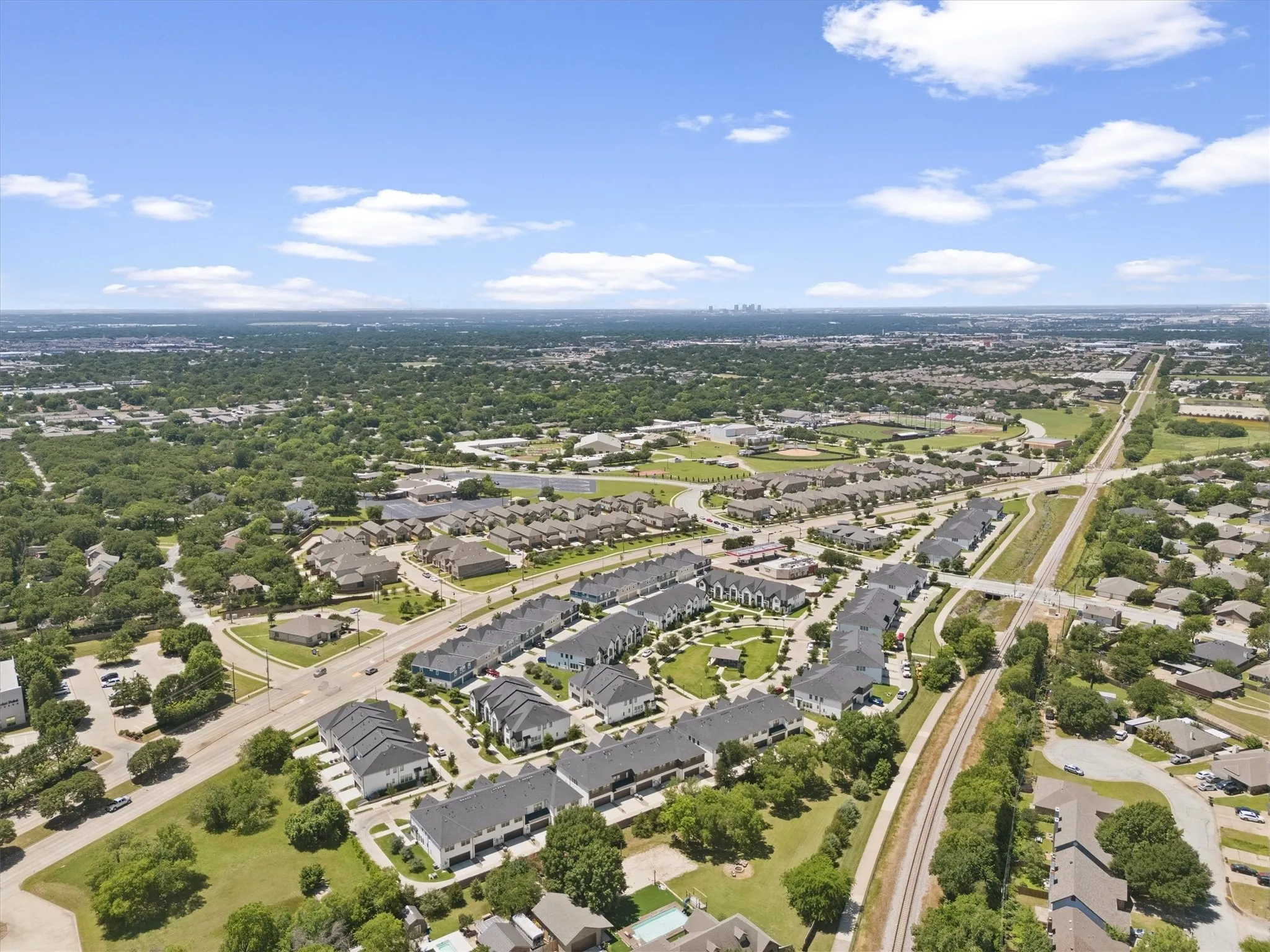Townhouse For Sale in Tarrant County , 7688 Resting Mews, North Richland Hills, Texas 76182, 3 Bedrooms, 3 Bathrooms, 2 Garage spaces, 1,497 Sqft, built in 2020, Price $299,900, mls#21269772, Real Estate Agent in North Richland Hills, Homes For Sale in Tarrant county, Homes For Sale in North Richland Hills, Realtor in North Richland Hills Texas, Real Estate Brokerage Independent Realty Texas, Luminita Cordes Realtor