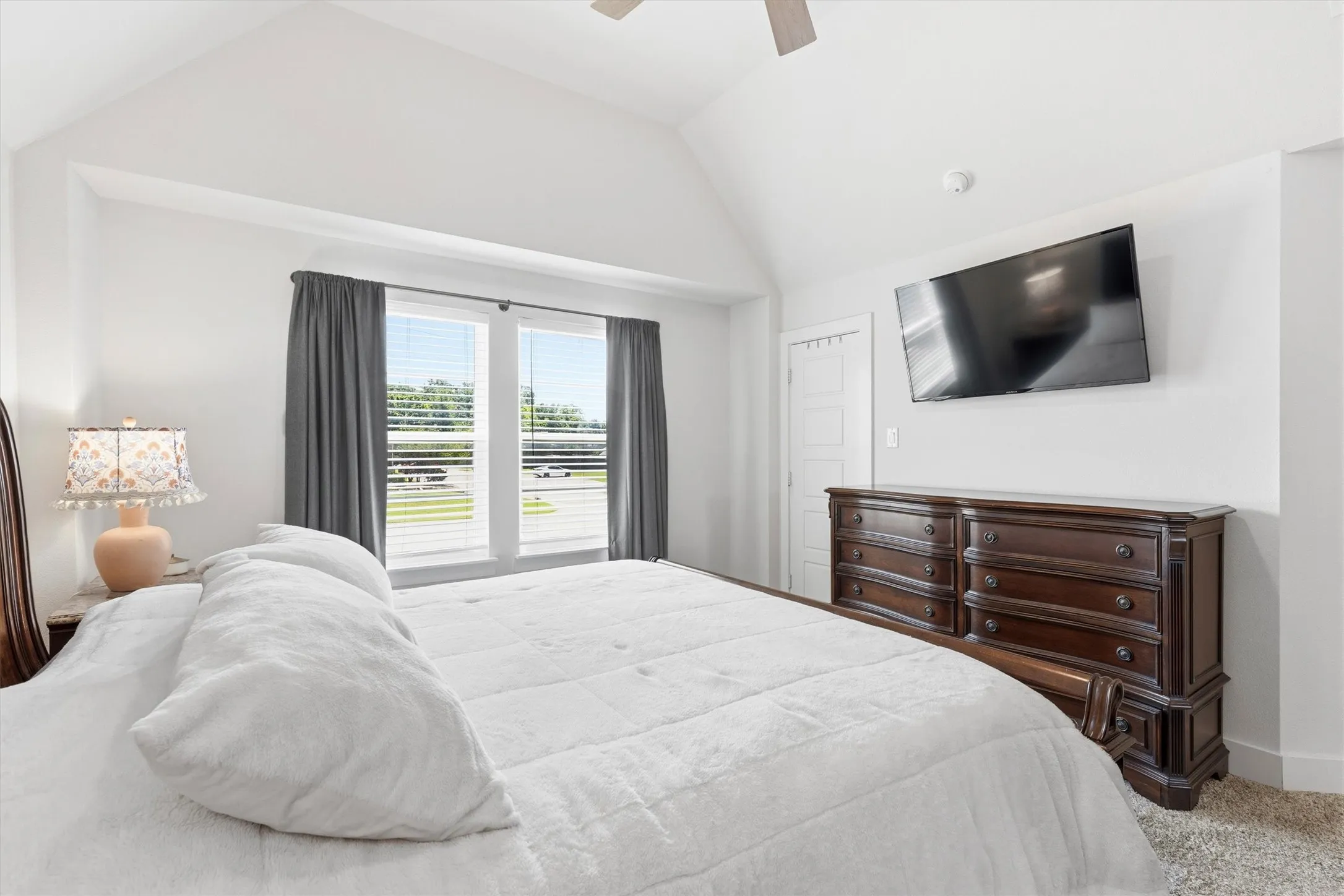 Townhouse For Sale in Tarrant County , 7688 Resting Mews, North Richland Hills, Texas 76182, 3 Bedrooms, 3 Bathrooms, 2 Garage spaces, 1,497 Sqft, built in 2020, Price $299,900, mls#21269772, Real Estate Agent in North Richland Hills, Homes For Sale in Tarrant county, Homes For Sale in North Richland Hills, Realtor in North Richland Hills Texas, Real Estate Brokerage Independent Realty Texas, Luminita Cordes Realtor
