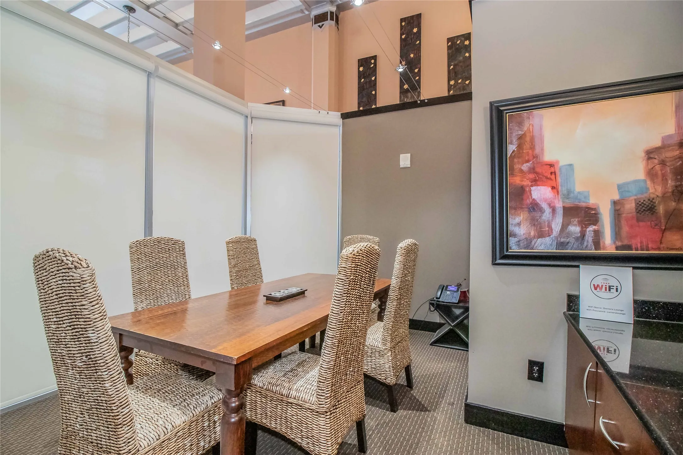 Condominium For Sale in Tarrant County , 201 W Lancaster Avenue 203, Fort Worth, Texas 76102, 2 Bedroom, 2 Bathroom, Garage spaces, 1,066 Sqft, built in 2005, mls#21270612, Real Estate Agent in Fort Worth, Homes For Sale in Tarrant county, Homes For Sale in Fort Worth, Realtor in Fort Worth Texas, Real Estate Brokerage Independent Realty Texas, Luminita Cordes Realtor