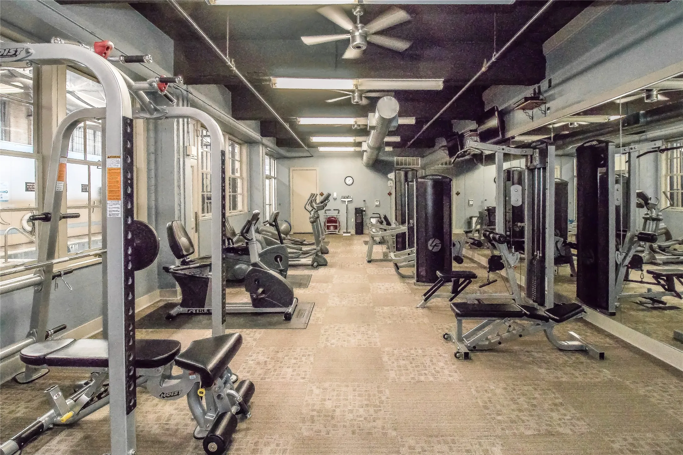 Condominium For Sale in Tarrant County , 201 W Lancaster Avenue 203, Fort Worth, Texas 76102, 2 Bedroom, 2 Bathroom, Garage spaces, 1,066 Sqft, built in 2005, mls#21270612, Real Estate Agent in Fort Worth, Homes For Sale in Tarrant county, Homes For Sale in Fort Worth, Realtor in Fort Worth Texas, Real Estate Brokerage Independent Realty Texas, Luminita Cordes Realtor