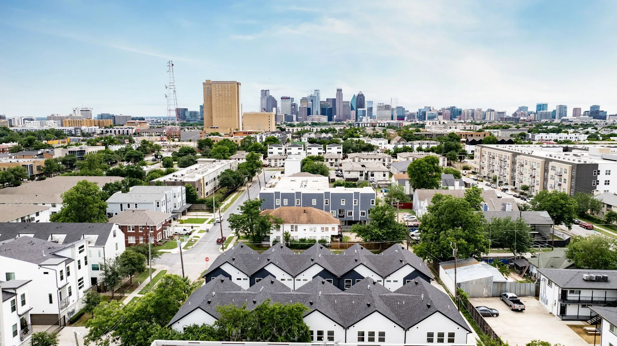 For Sale in Dallas County , 4709 Virginia, Dallas, Texas 75204, 10 Bedroom, 20 Bathroom, 2 Garage spaces, 8,980 Sqft, built in 2023, Price $2,550,000, mls#21264866, Real Estate Agent in Dallas, Homes For Sale in Dallas county, Homes For Sale in Dallas, Realtor in Dallas Texas, Real Estate Brokerage Independent Realty Texas, Luminita Cordes Realtor