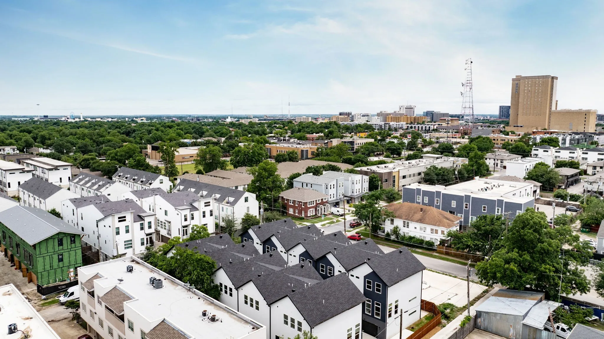 For Sale in Dallas County , 4709 Virginia, Dallas, Texas 75204, 10 Bedroom, 20 Bathroom, 2 Garage spaces, 8,980 Sqft, built in 2023, Price $2,550,000, mls#21264866, Real Estate Agent in Dallas, Homes For Sale in Dallas county, Homes For Sale in Dallas, Realtor in Dallas Texas, Real Estate Brokerage Independent Realty Texas, Luminita Cordes Realtor