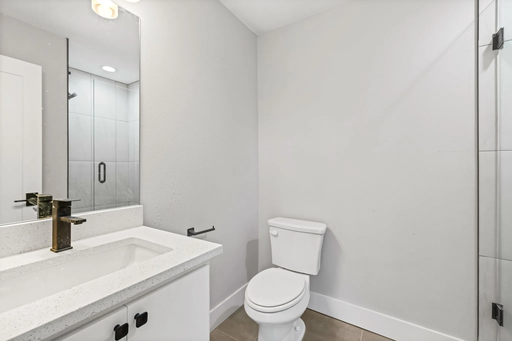 For Sale in Dallas County , 4709 Virginia, Dallas, Texas 75204, 10 Bedroom, 20 Bathroom, 2 Garage spaces, 8,980 Sqft, built in 2023, Price $2,550,000, mls#21264866, Real Estate Agent in Dallas, Homes For Sale in Dallas county, Homes For Sale in Dallas, Realtor in Dallas Texas, Real Estate Brokerage Independent Realty Texas, Luminita Cordes Realtor