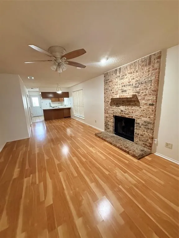 Single Family Residence For Sale in Tarrant County , 5728 Cancun Drive, North Richland Hills, Texas 76180, 4 Bedroom, 4 Bathroom, Garage spaces, 1,062 Sqft, built in 1985, mls#21270635, Real Estate Agent in North Richland Hills, Homes For Sale in Tarrant county, Homes For Sale in North Richland Hills, Realtor in North Richland Hills Texas, Real Estate Brokerage Independent Realty Texas, Luminita Cordes Realtor