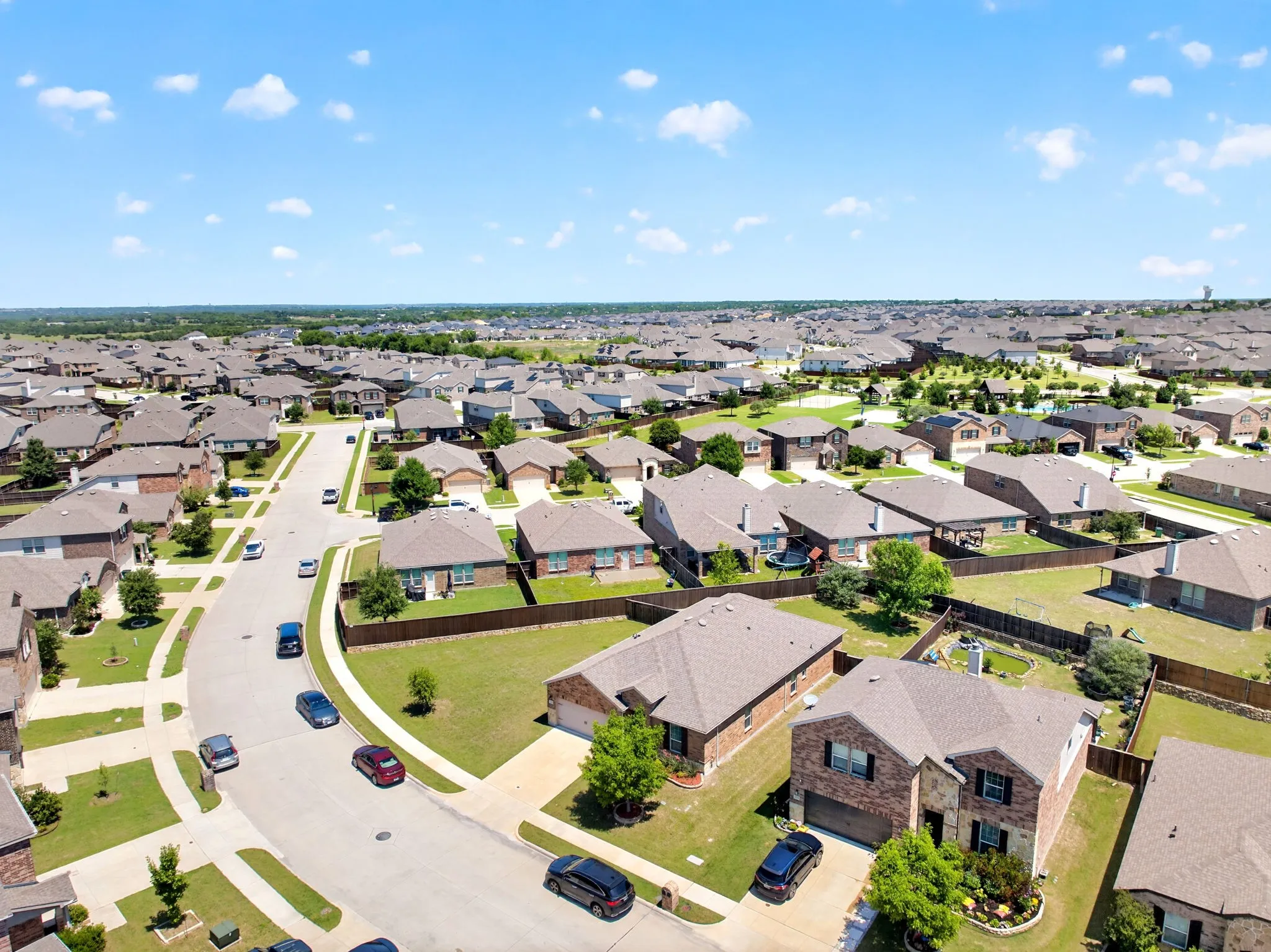 Single Family Residence For Sale in Kaufman County , 2232 Heaton Street, Forney, Texas 75126, 3 Bedroom, 2 Bathroom, 2 Garage spaces, 2,146 Sqft, built in 2018, mls#21270384, Real Estate Agent in Forney, Homes For Sale in Kaufman county, Homes For Sale in Forney, Realtor in Forney Texas, Real Estate Brokerage Independent Realty Texas, Luminita Cordes Realtor